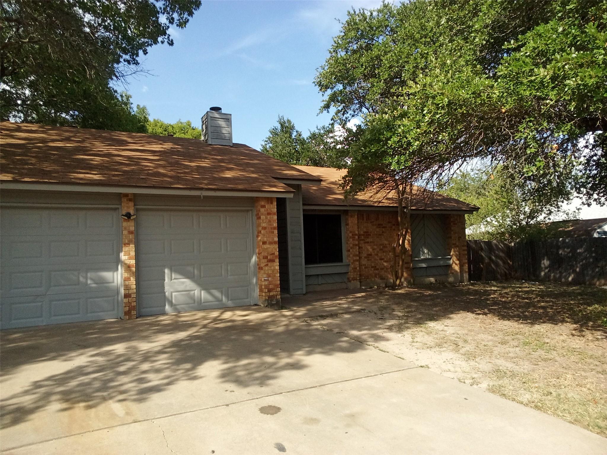 1904 Krizan Ave Property Photo 2