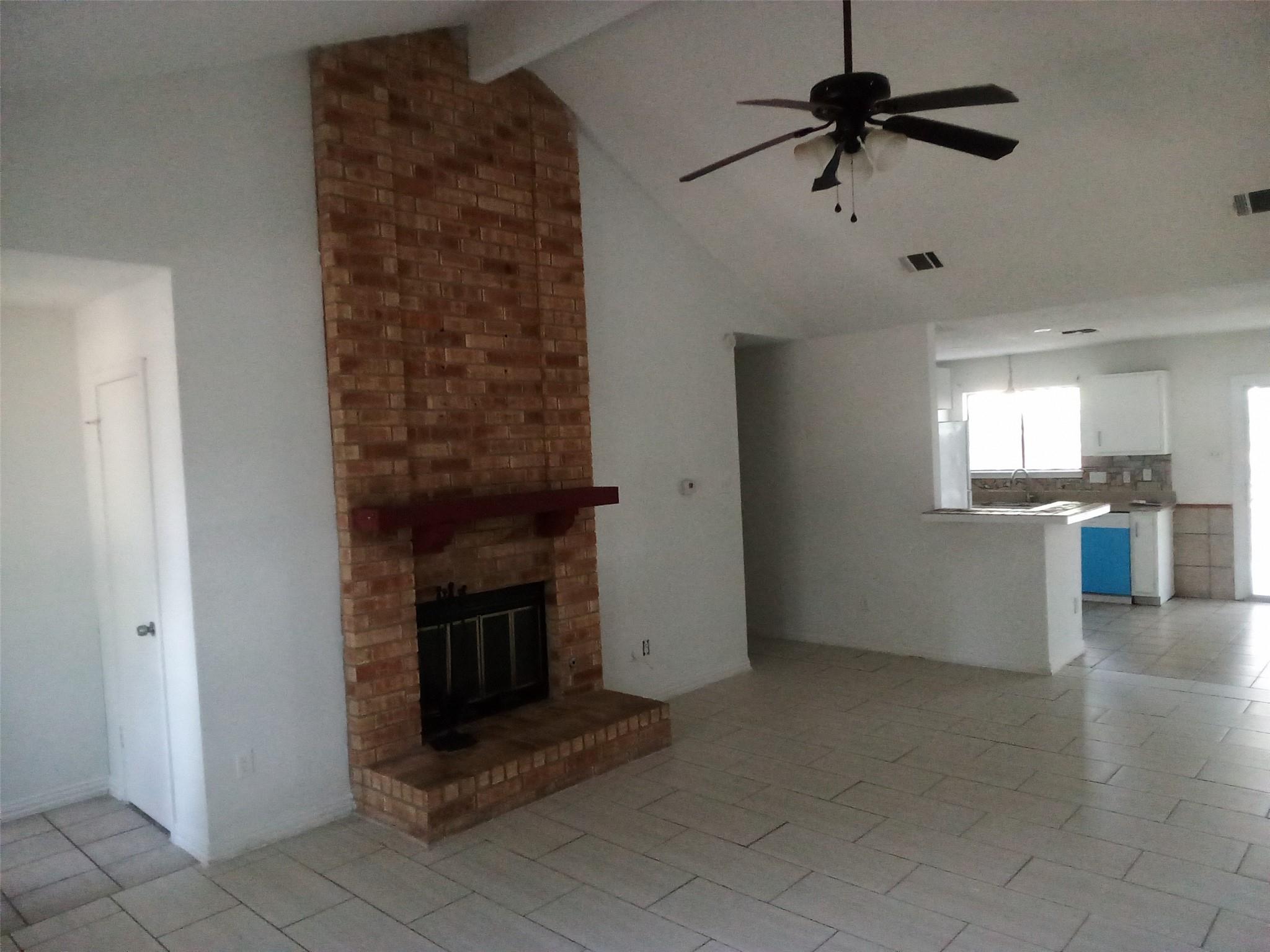1904 Krizan Ave Property Photo 4