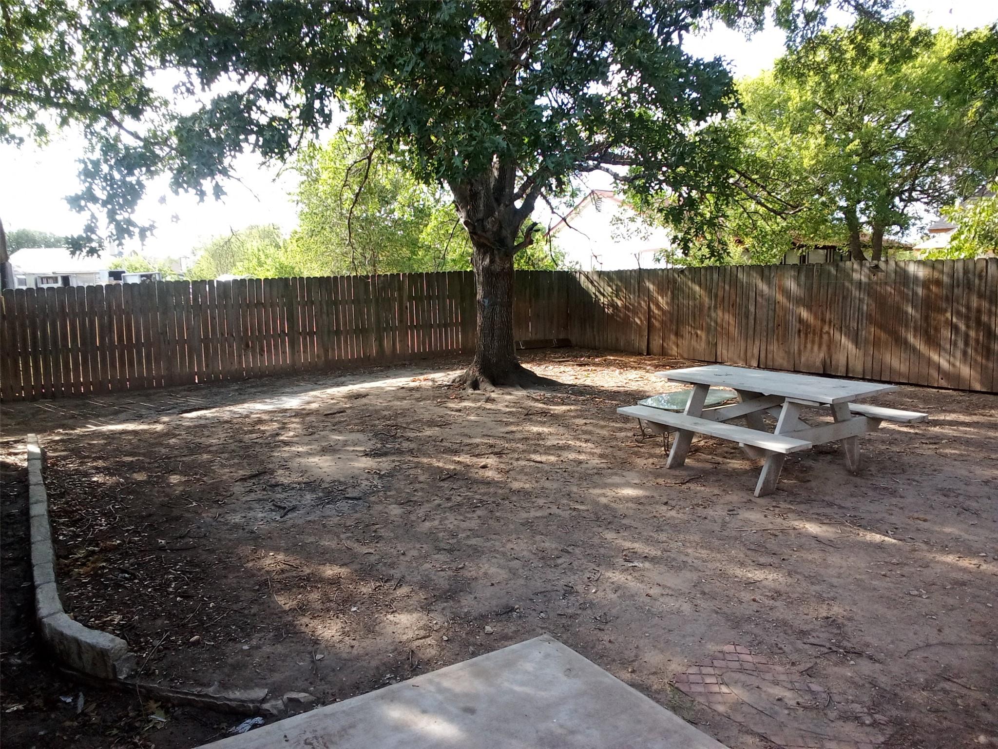 1904 Krizan Ave Property Photo 12