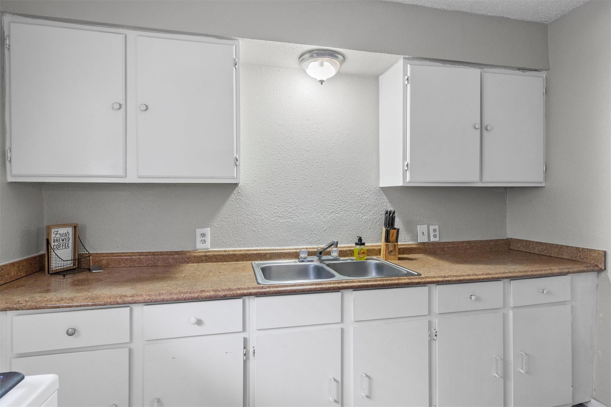 203 E Anderson Ave #a Property Photo 11