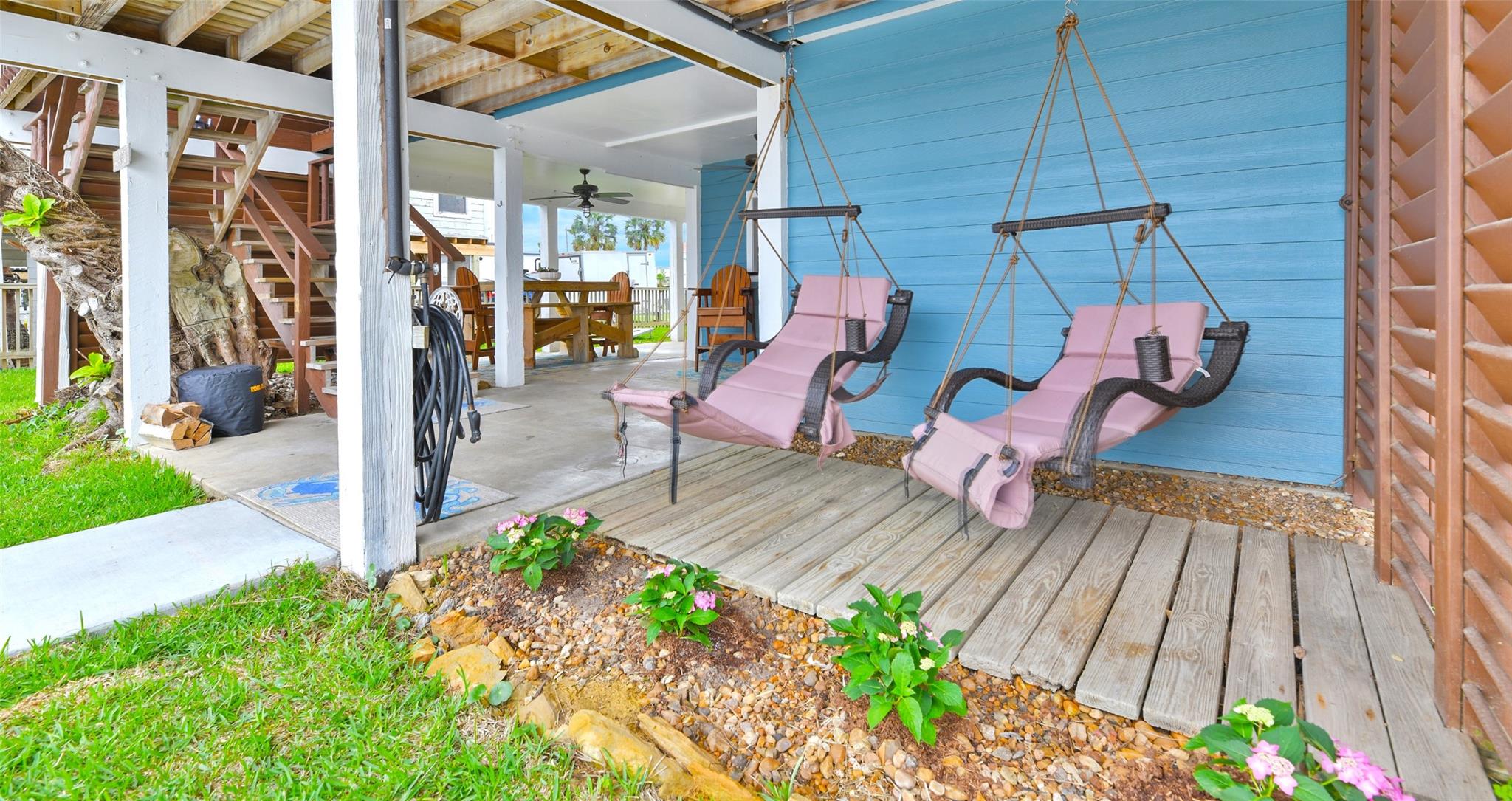 16619 Jamaica Cove Rd Property Photo 9