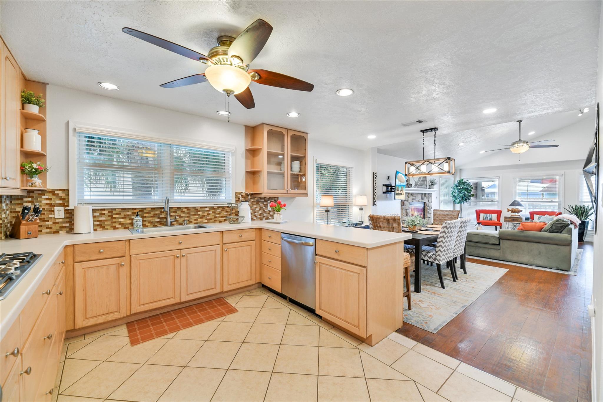 16619 Jamaica Cove Rd Property Photo 22