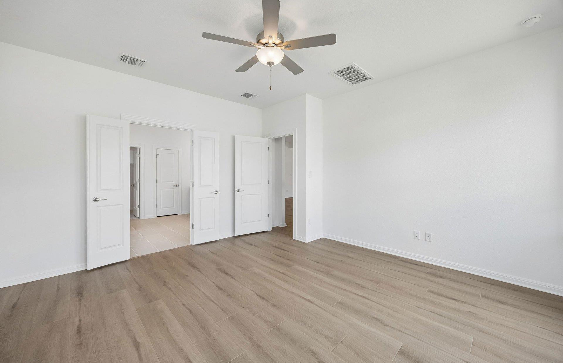 2909 Zuni Path Property Photo 10