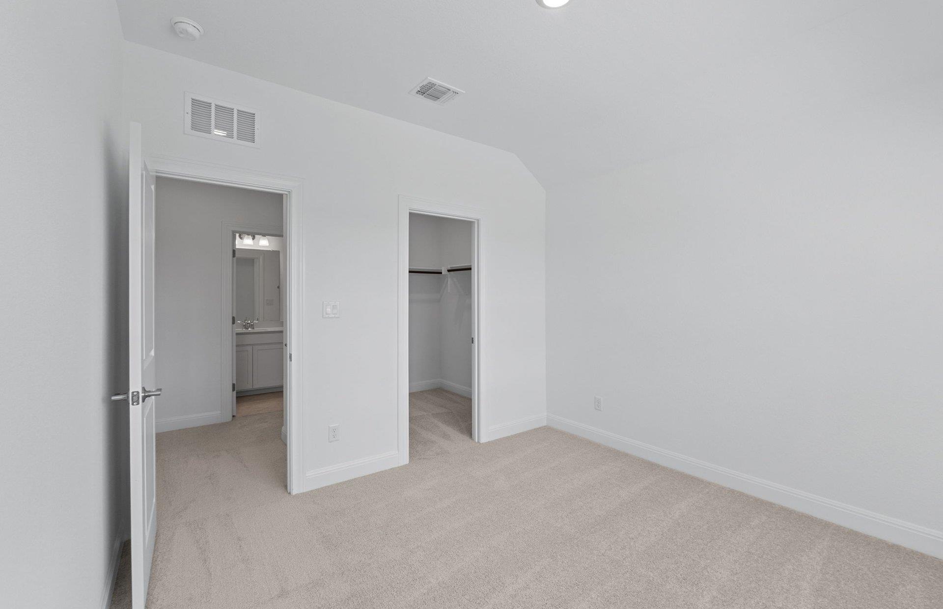 2909 Zuni Path Property Photo 27