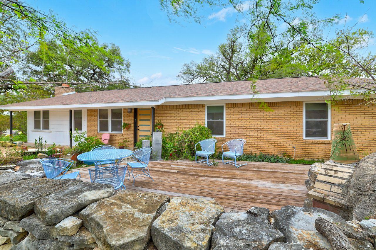 4505 Dudley Dr Property Photo 4