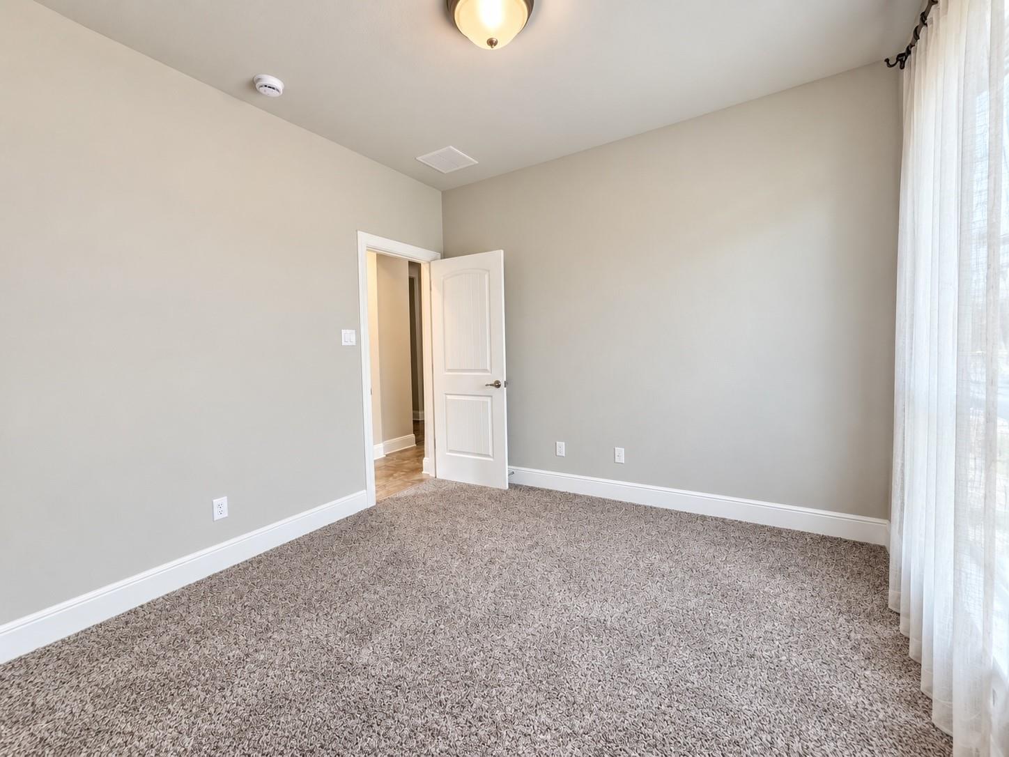 205 Cherokee Rose Cir Property Photo 17