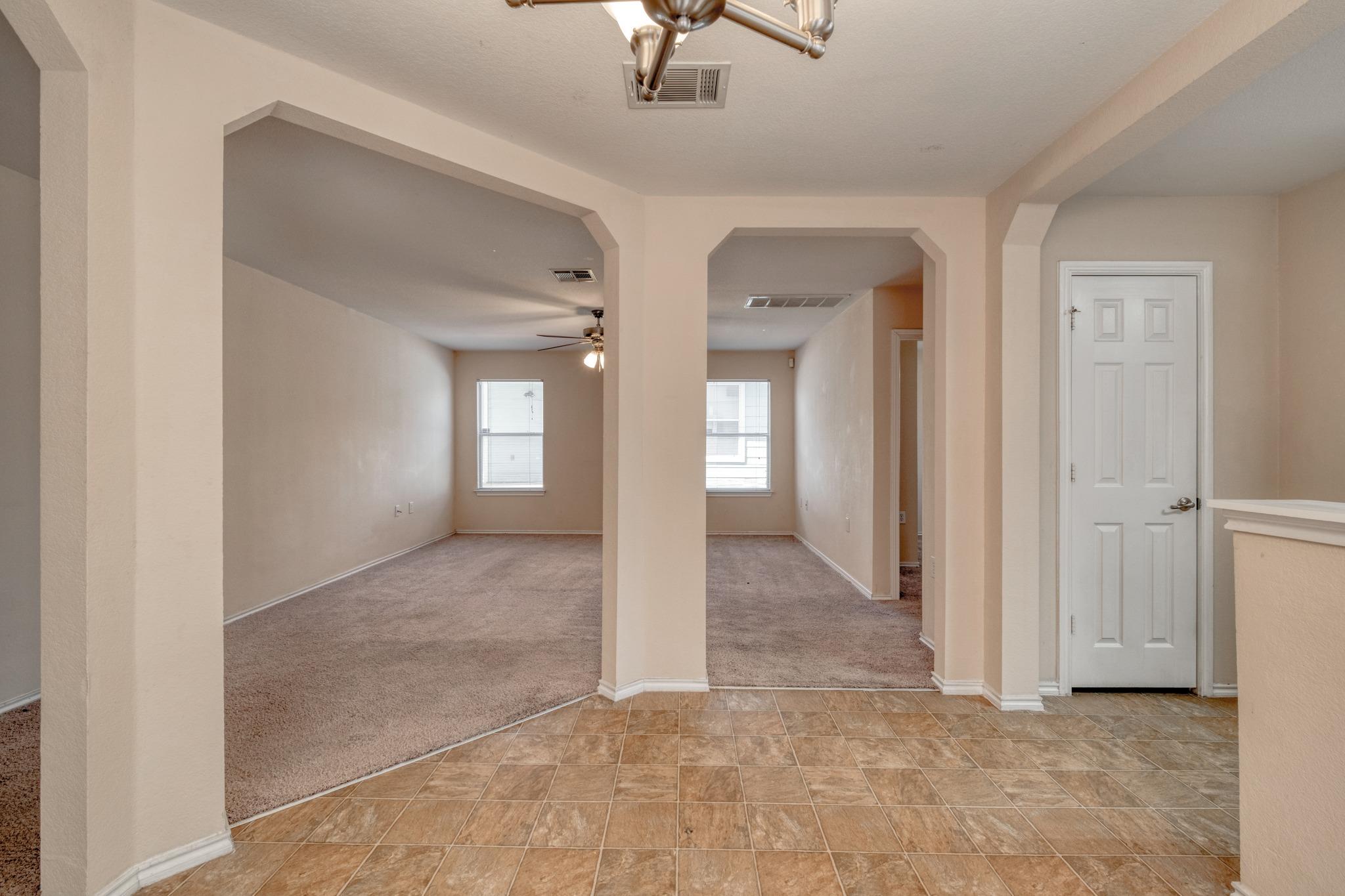 7412 Cayenne Ln Property Photo 10