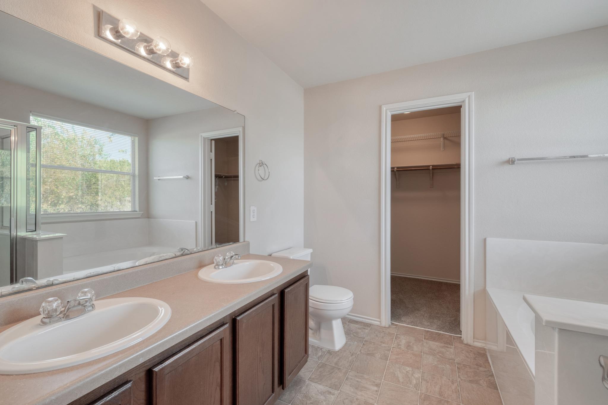 7412 Cayenne Ln Property Photo 21