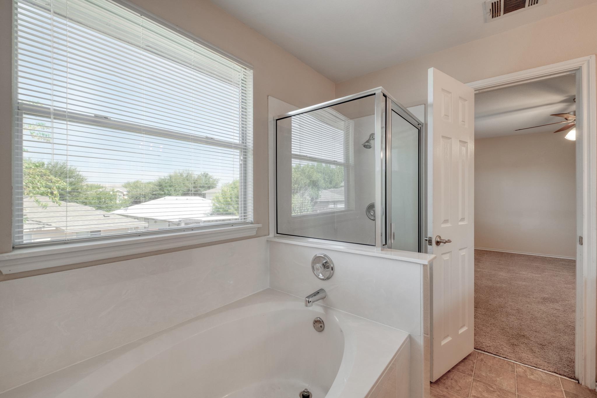 7412 Cayenne Ln Property Photo 22