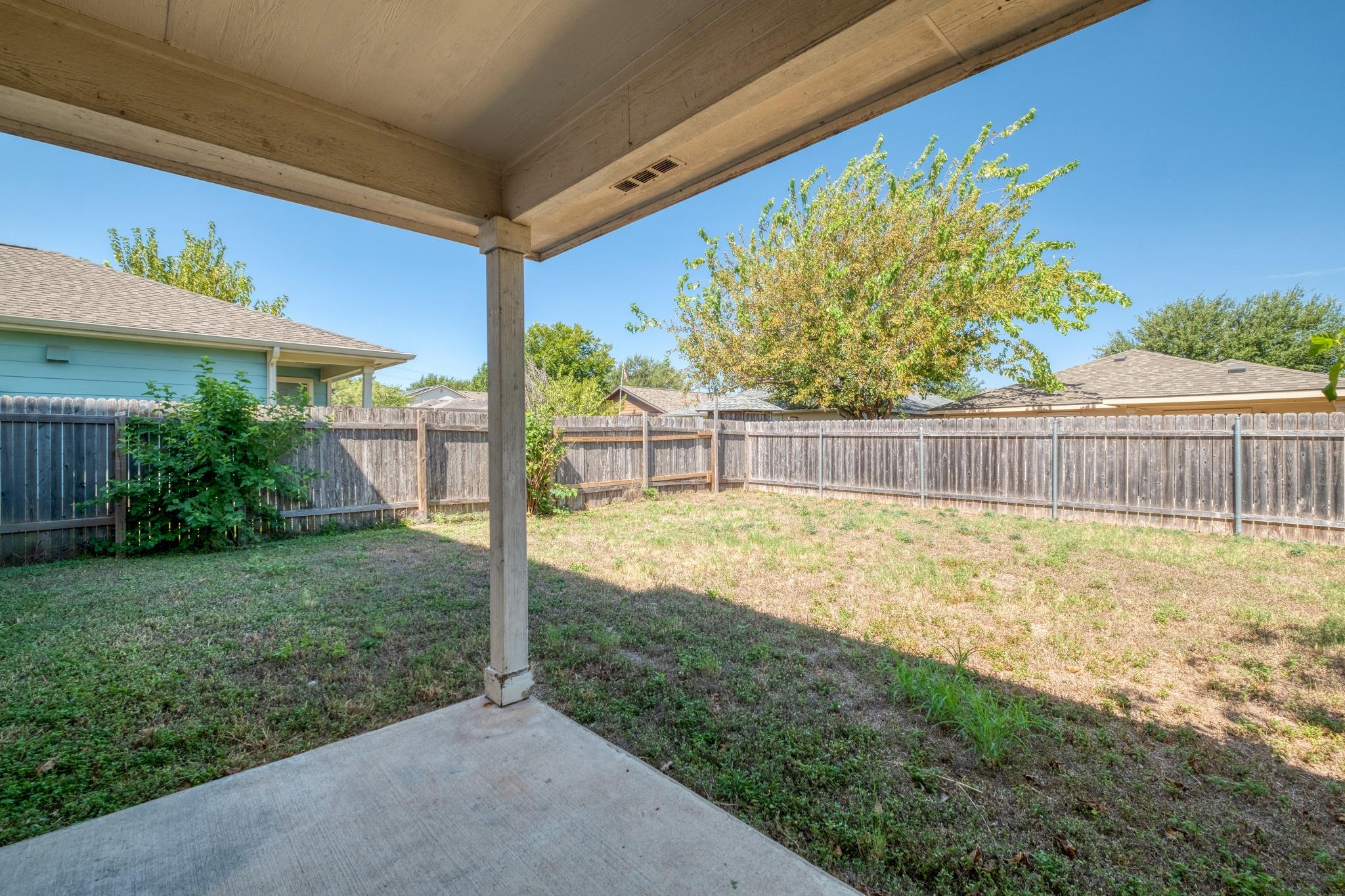 7412 Cayenne Ln Property Photo 28