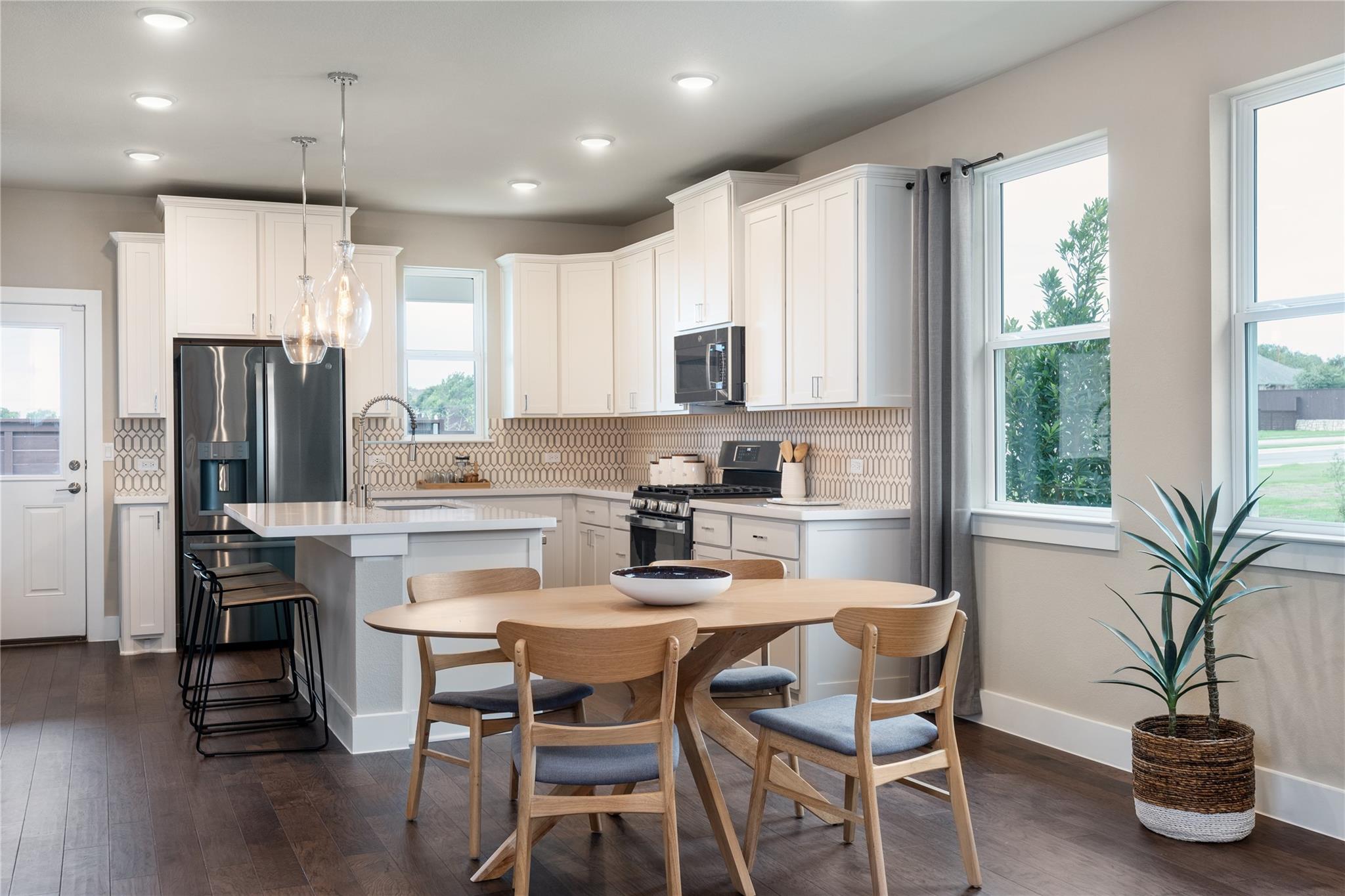 801 Drystone Trl Property Photo 8