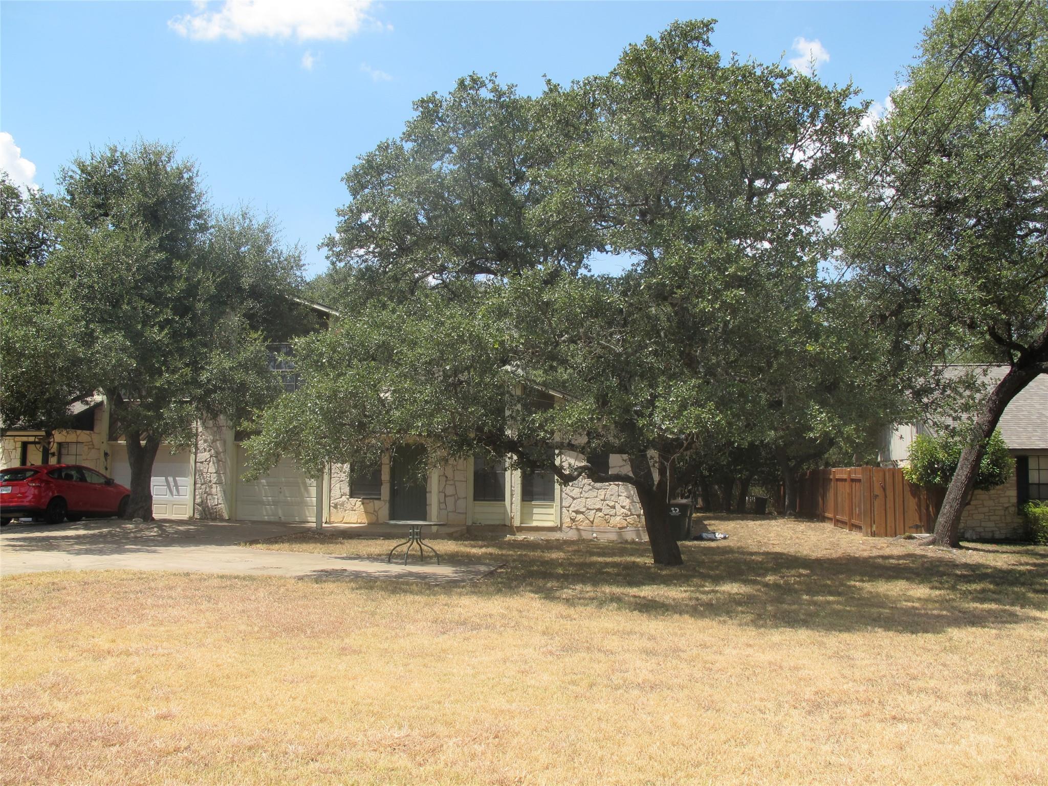 509 Algerita Dr #b Property Photo 1