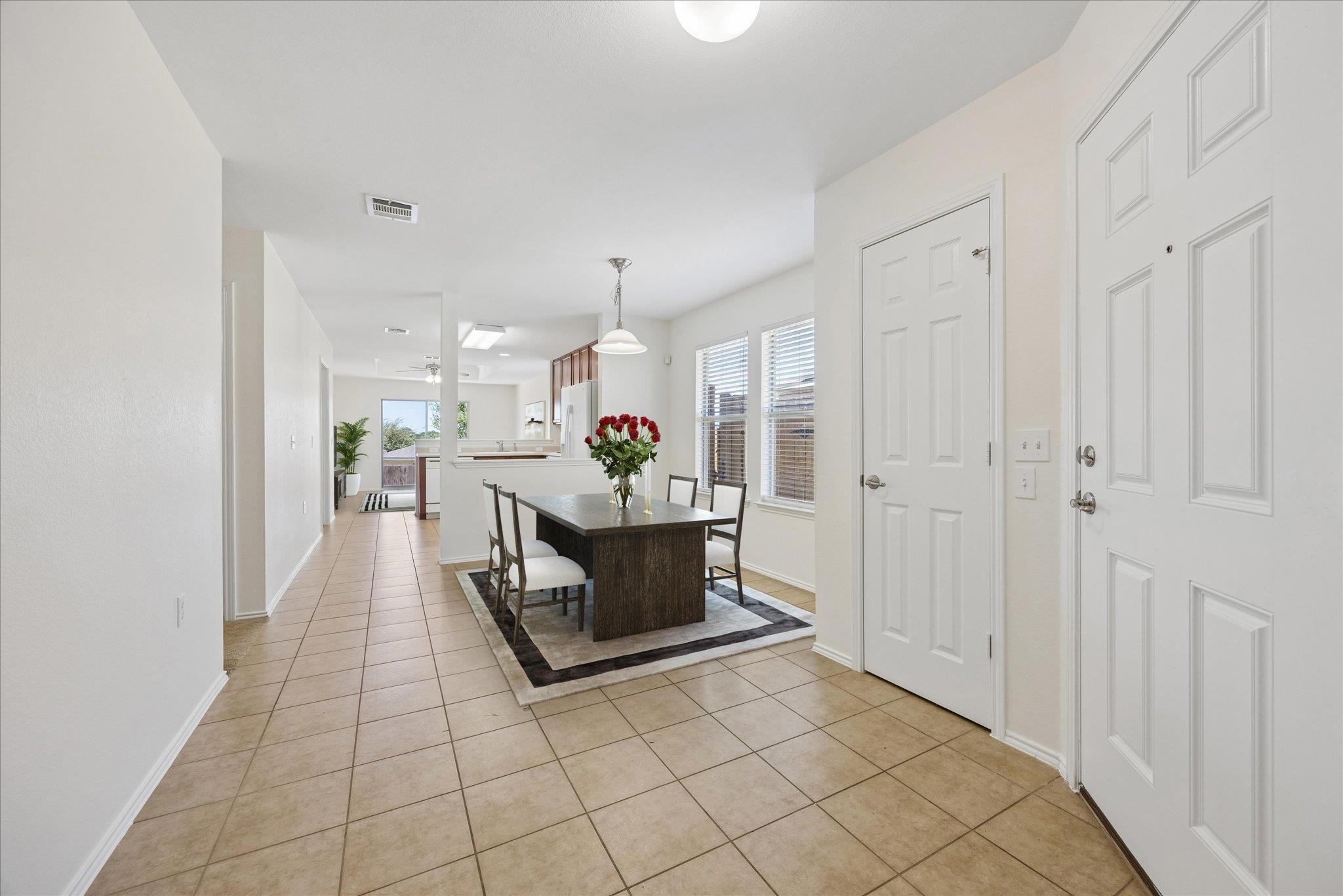 9013 Berryline Cv Property Photo 3