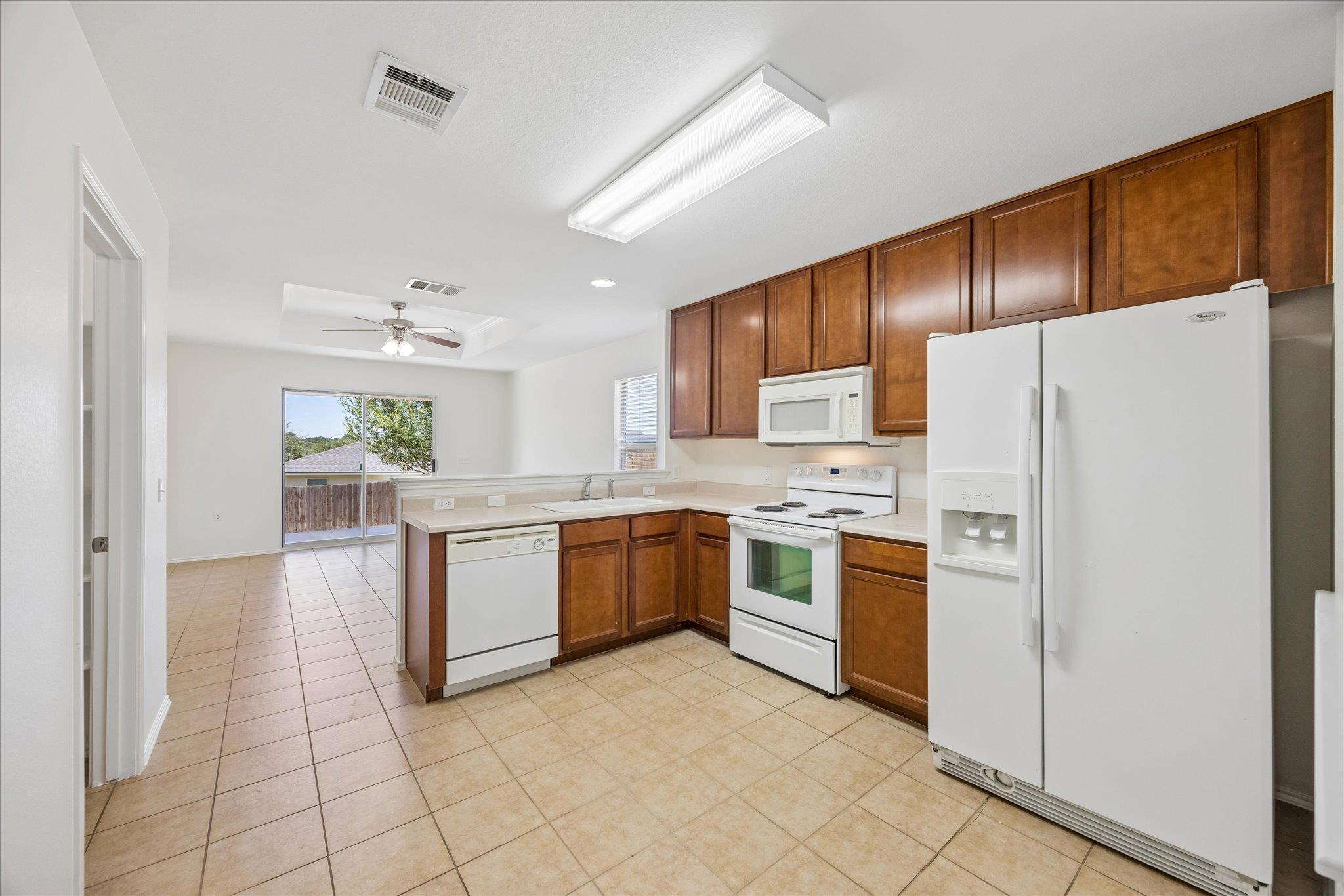 9013 Berryline Cv Property Photo 12