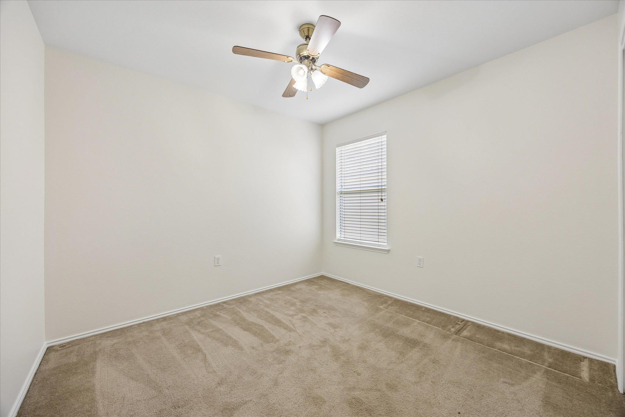 9013 Berryline Cv Property Photo 19
