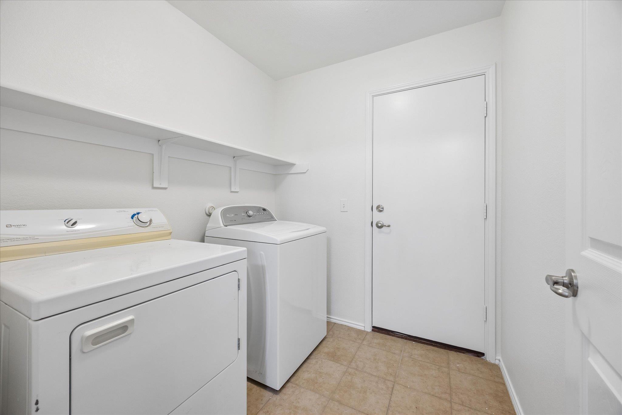 9013 Berryline Cv Property Photo 26