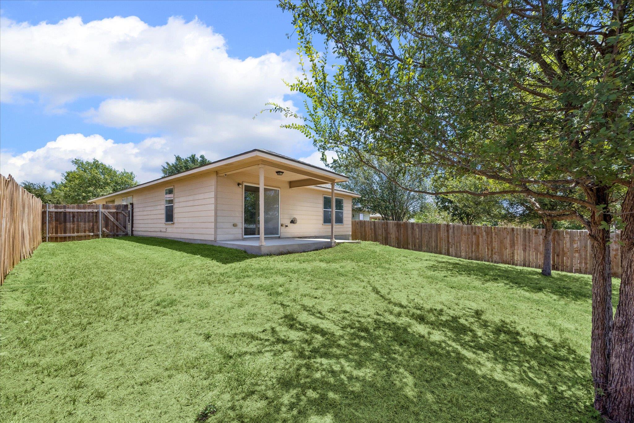 9013 Berryline Cv Property Photo 30
