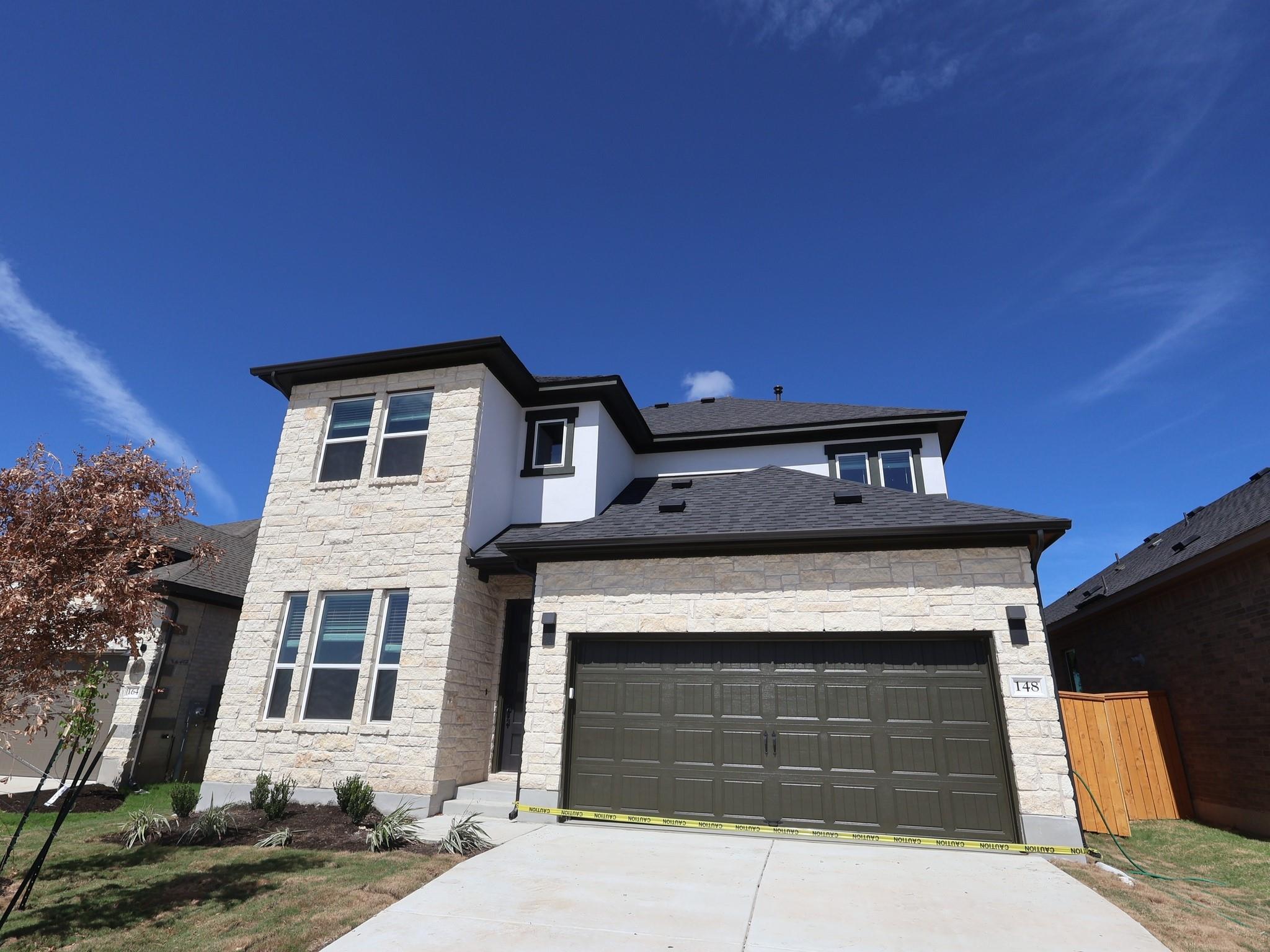 148 Norway Spruce St Property Photo 3