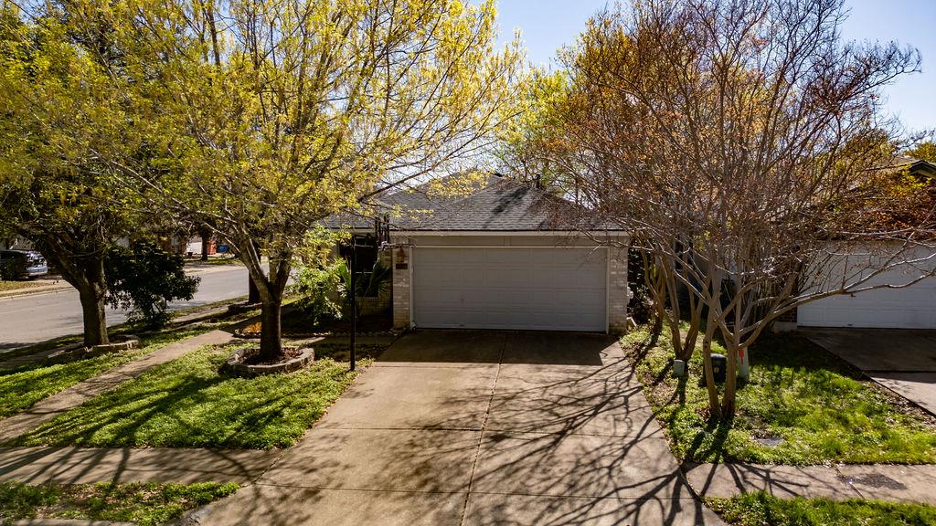 1001 Apple Cross Dr Property Photo 6