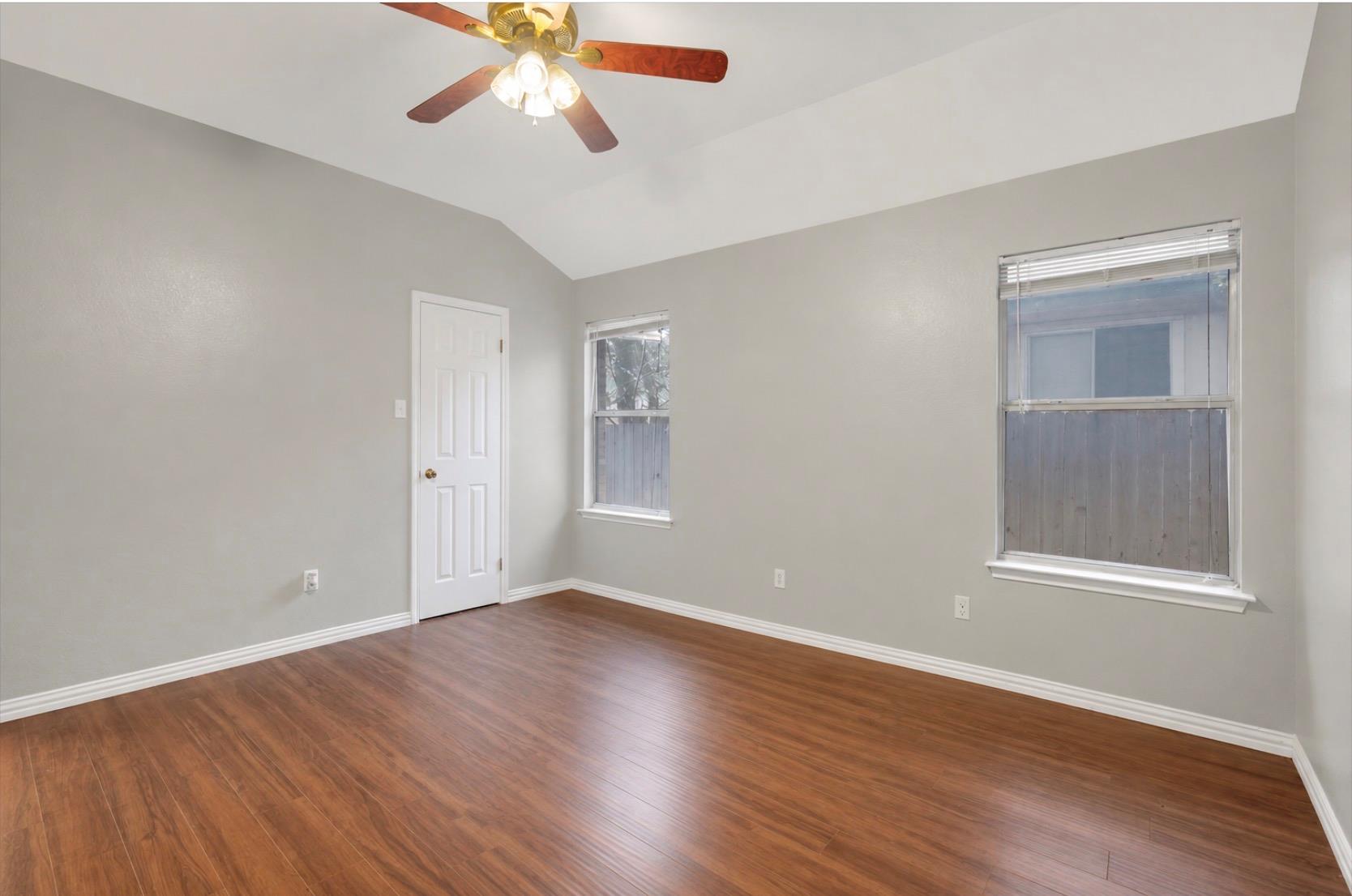 1001 Apple Cross Dr Property Photo 17