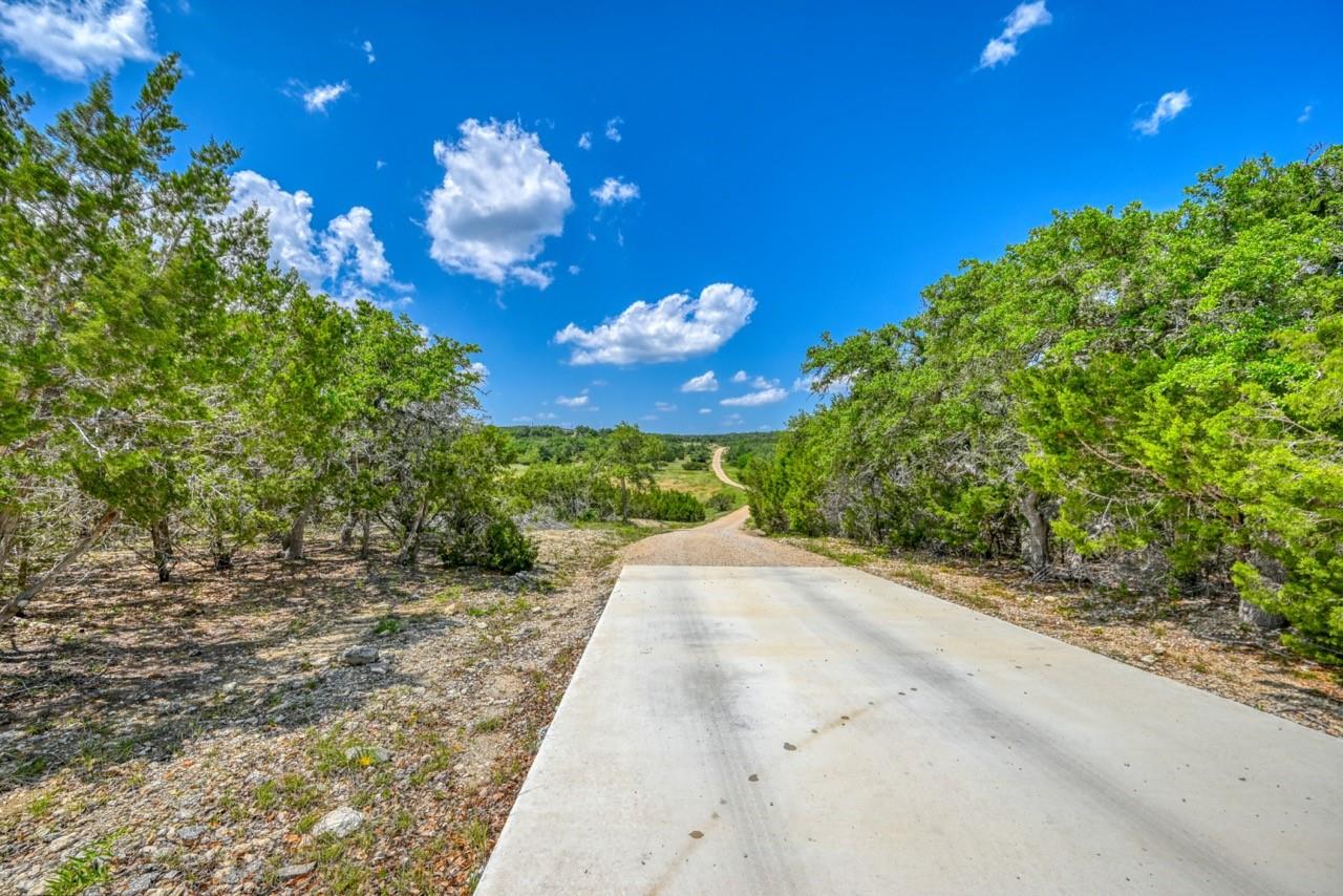 271 Rollin N Ranch Rd Property Photo 4