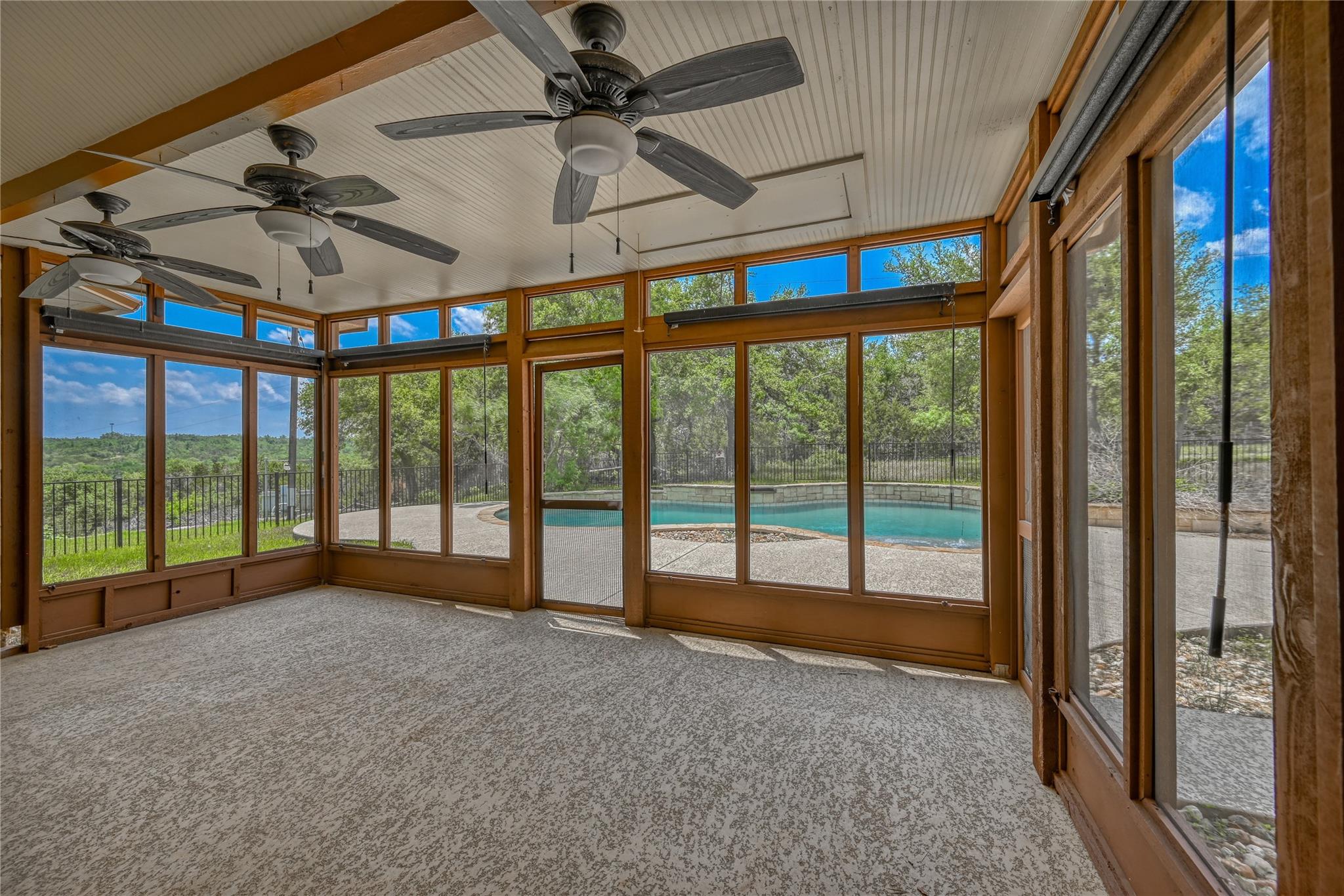 271 Rollin N Ranch Rd Property Photo 10