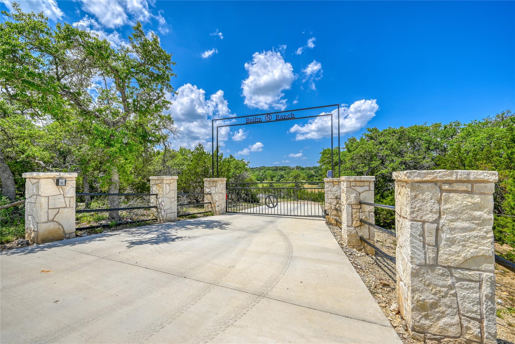 271 Rollin N Ranch Rd Property Photo 28