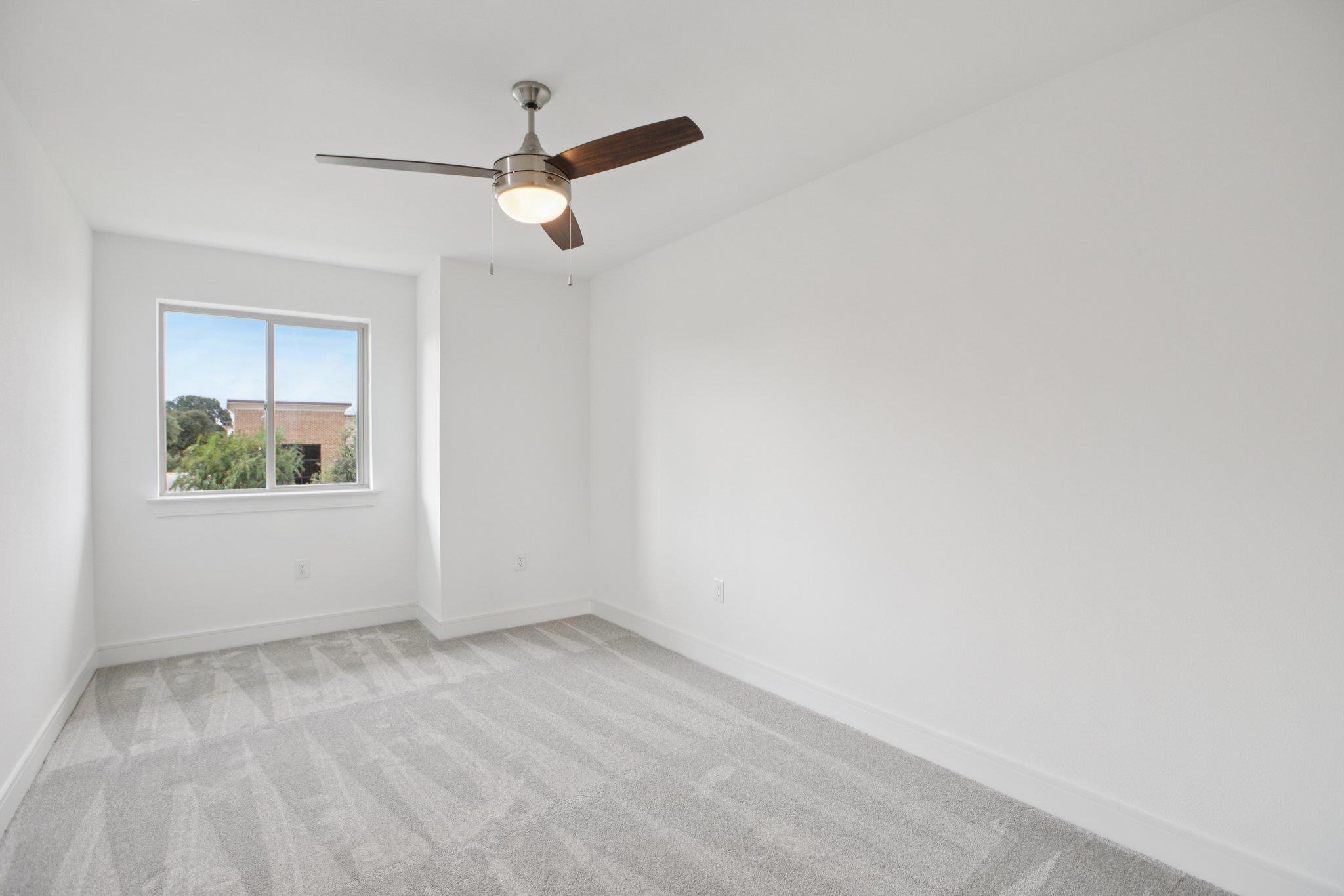 302 Tesla Circle Cir Property Photo 26