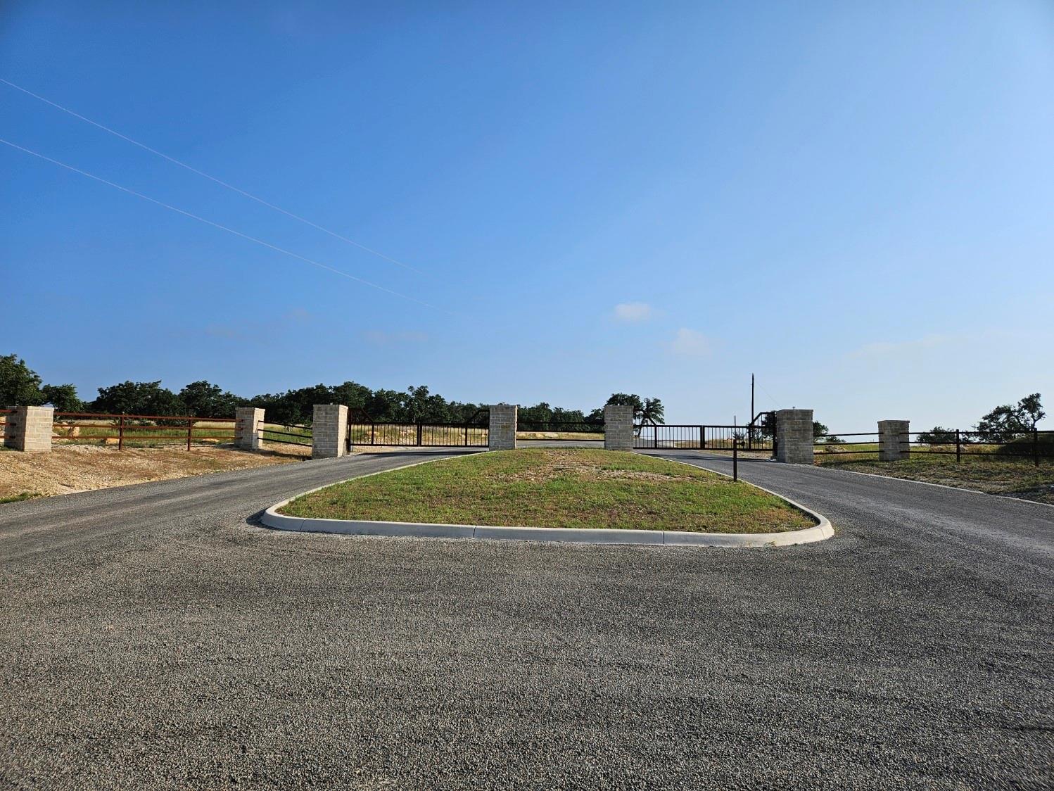 675 Whiskey Trl Property Photo 12