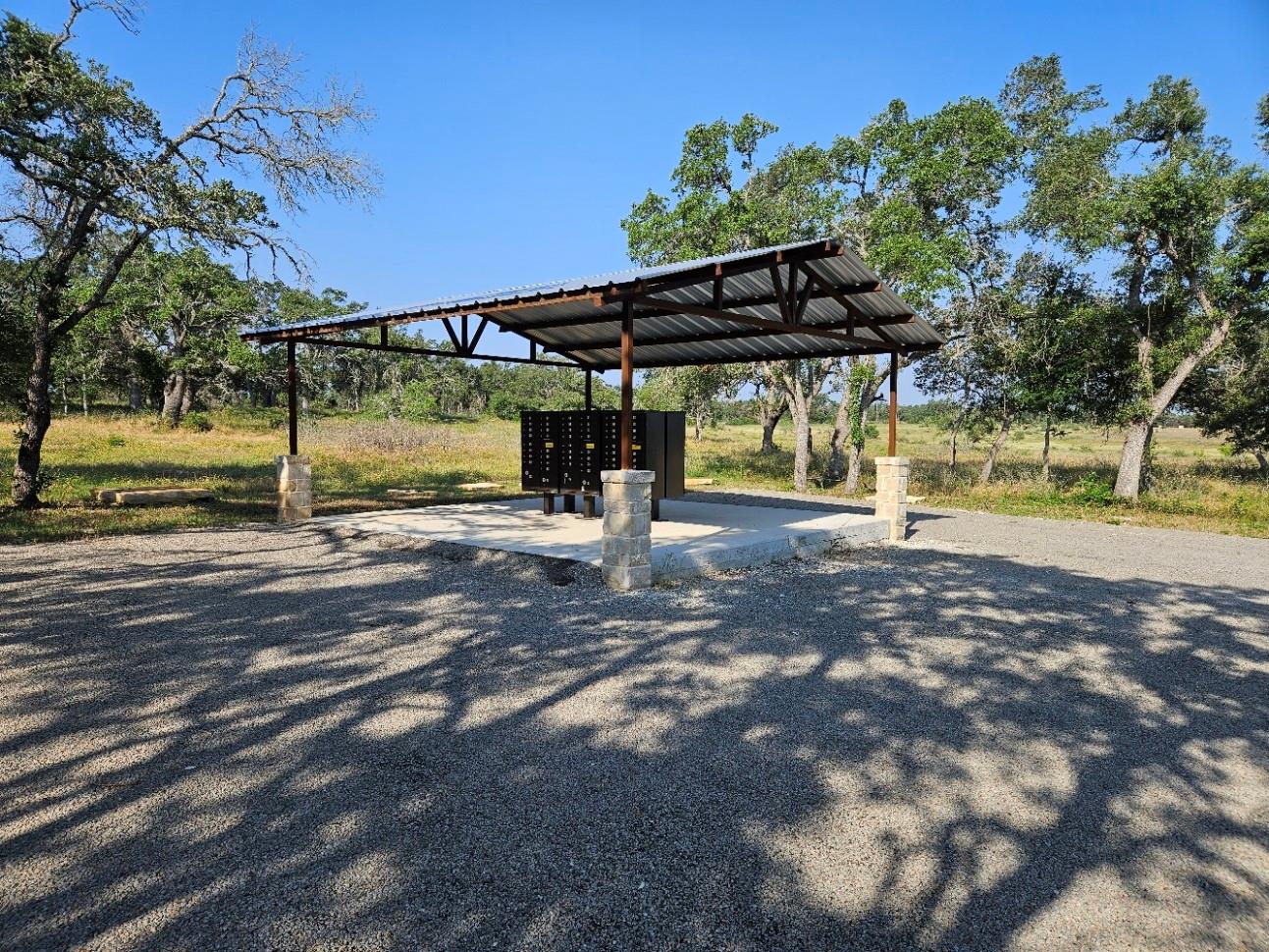 675 Whiskey Trl Property Photo 14