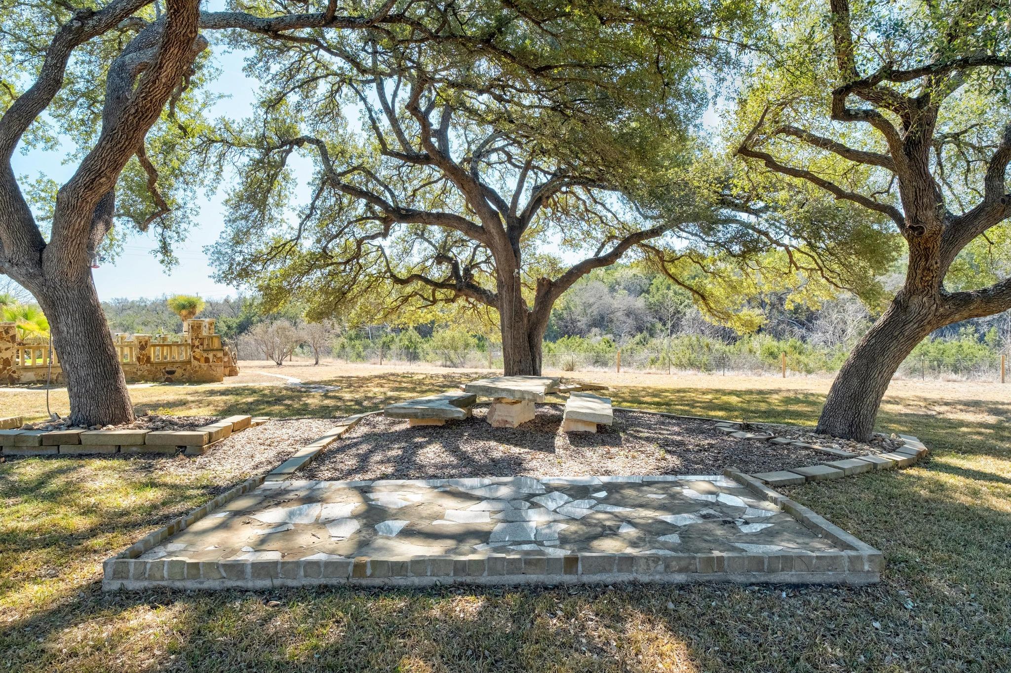 340 Barton Ranch Rd Property Photo 32