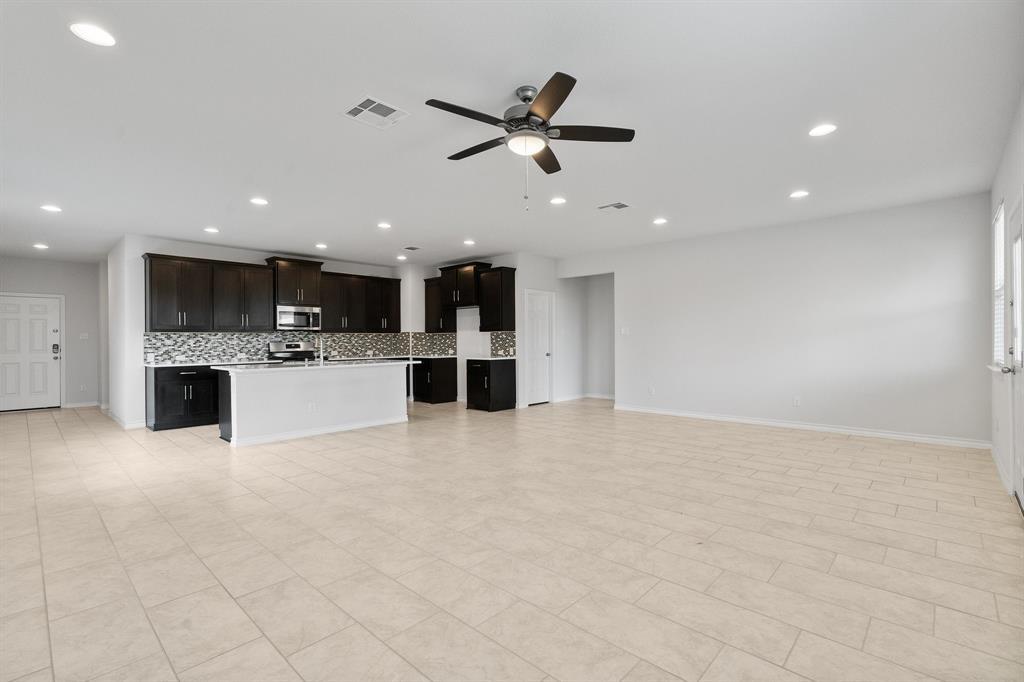 5809 Bellissima Way Property Photo 10