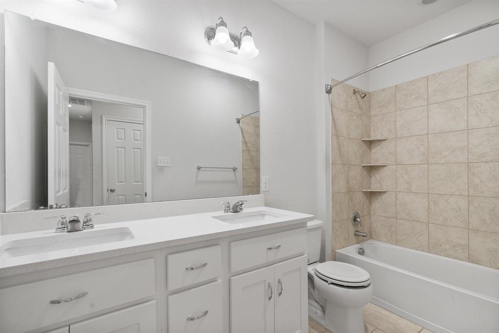 5809 Bellissima Way Property Photo 18