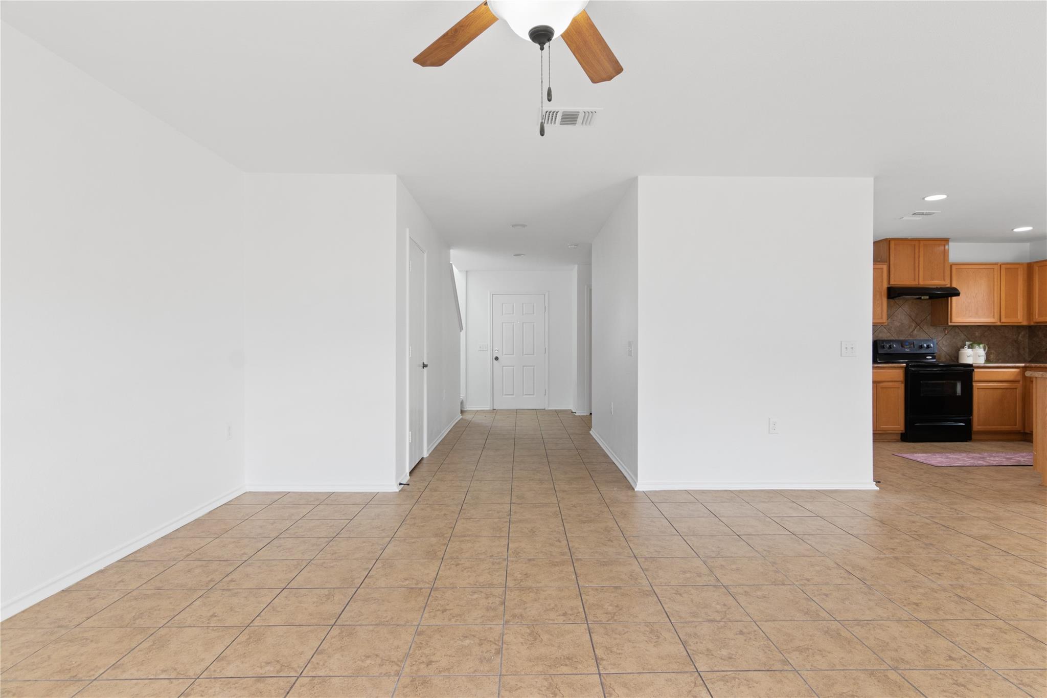 11009 Roderick Lawson Ln Property Photo 17