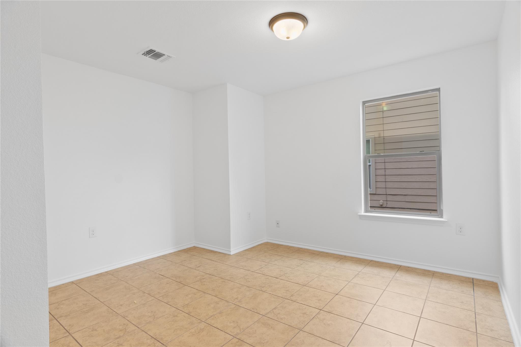 11009 Roderick Lawson Ln Property Photo 20