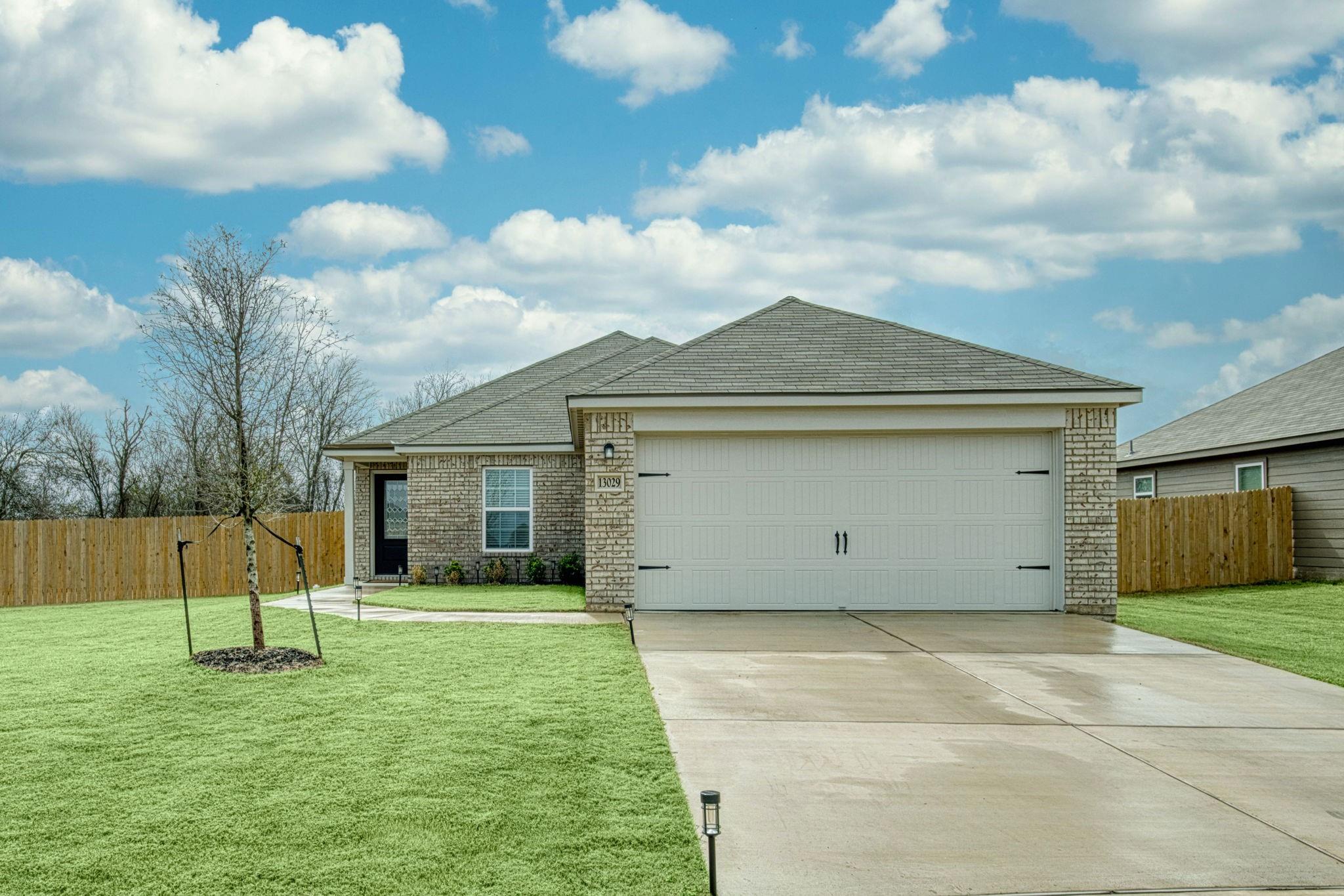 13029 Field Plow Ln Property Photo