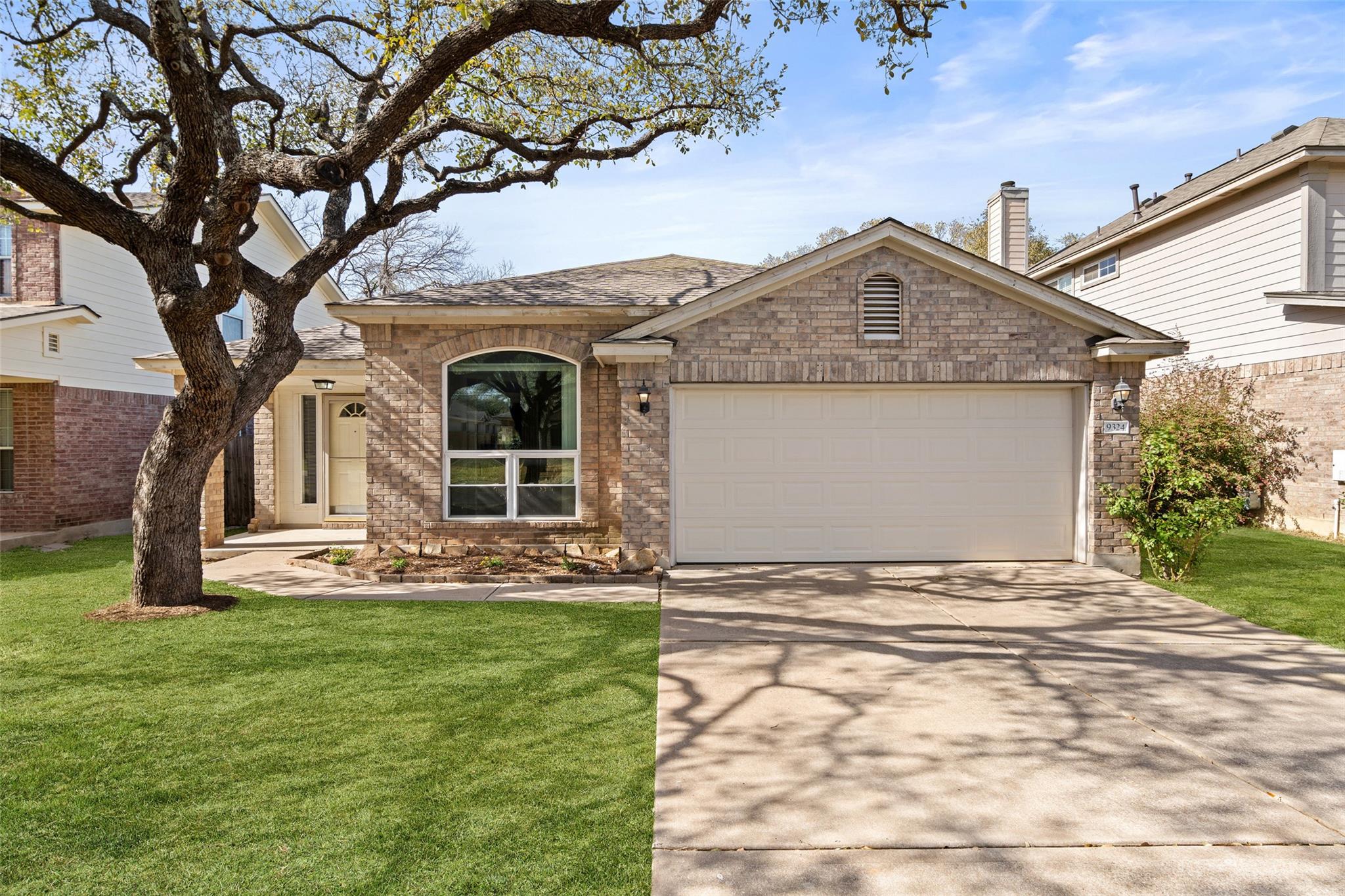 9324 Meyrick Park Trl Property Photo