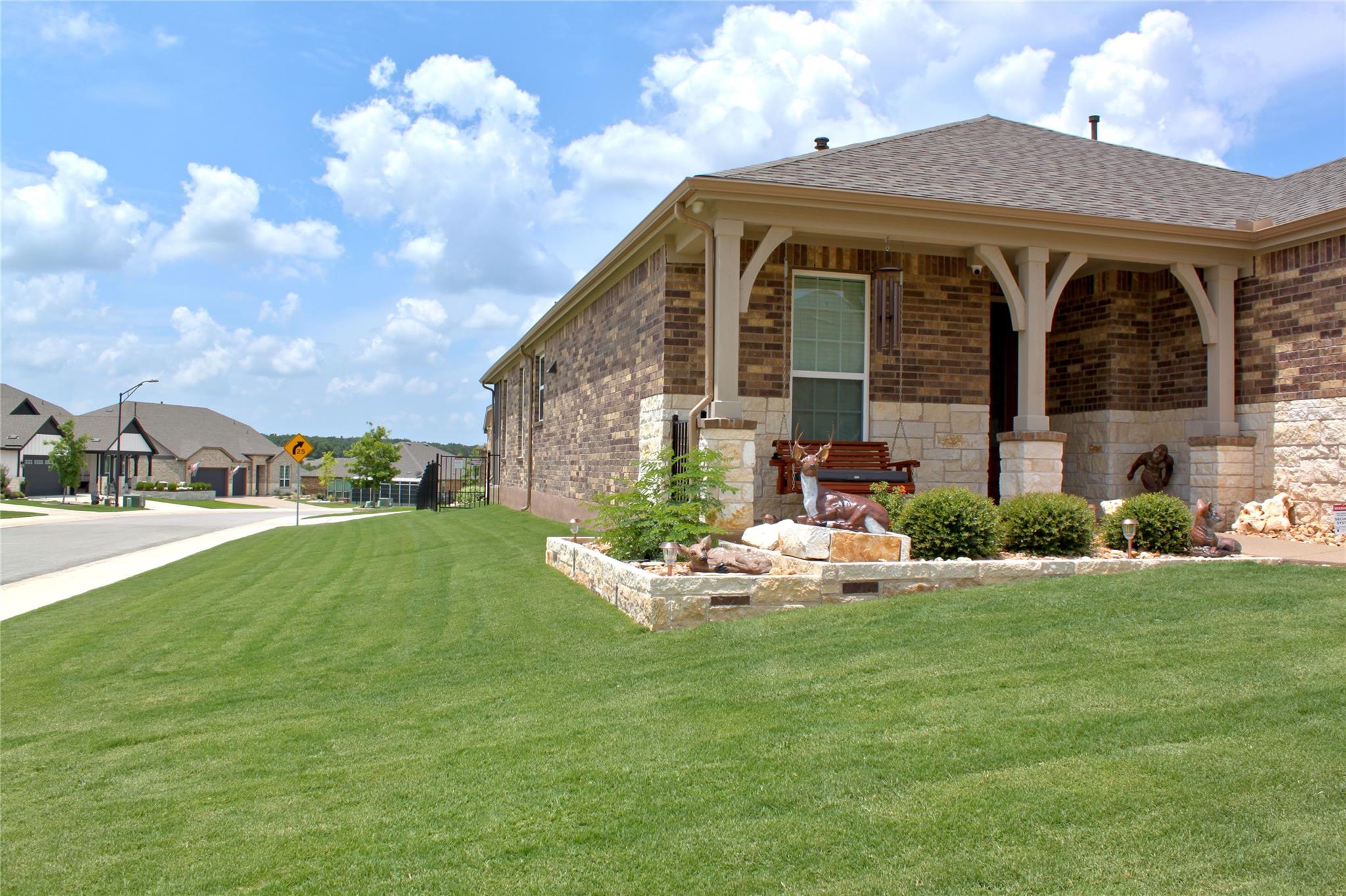 510 Wooden Rail Ln Property Photo 6