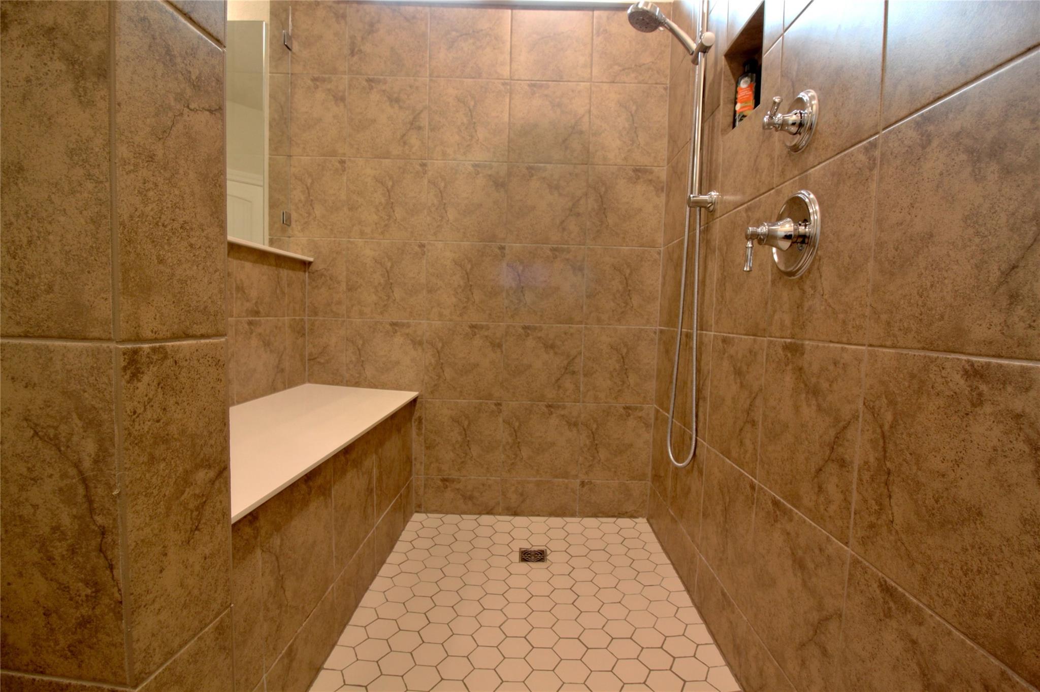510 Wooden Rail Ln Property Photo 26