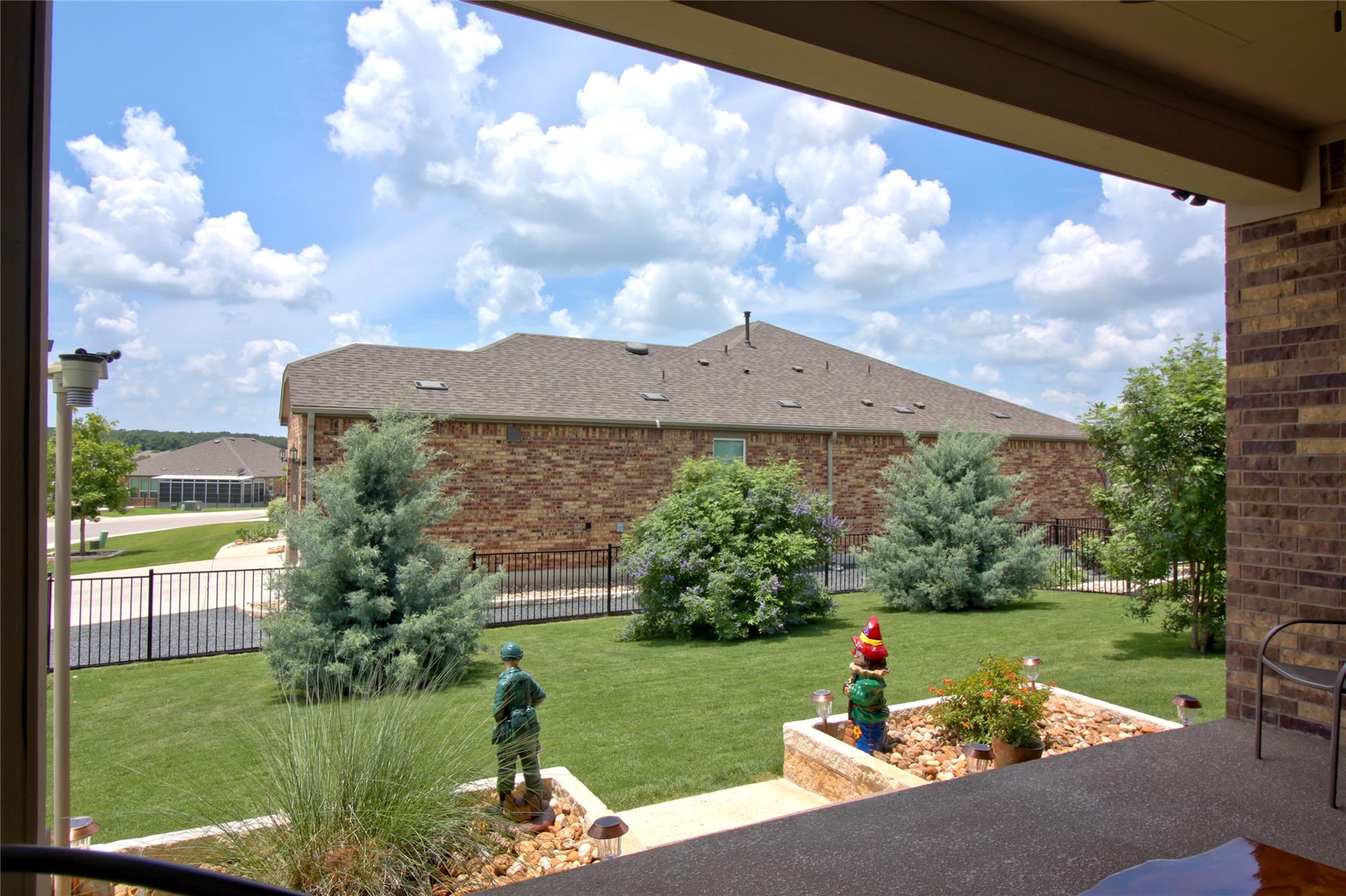 510 Wooden Rail Ln Property Photo 39
