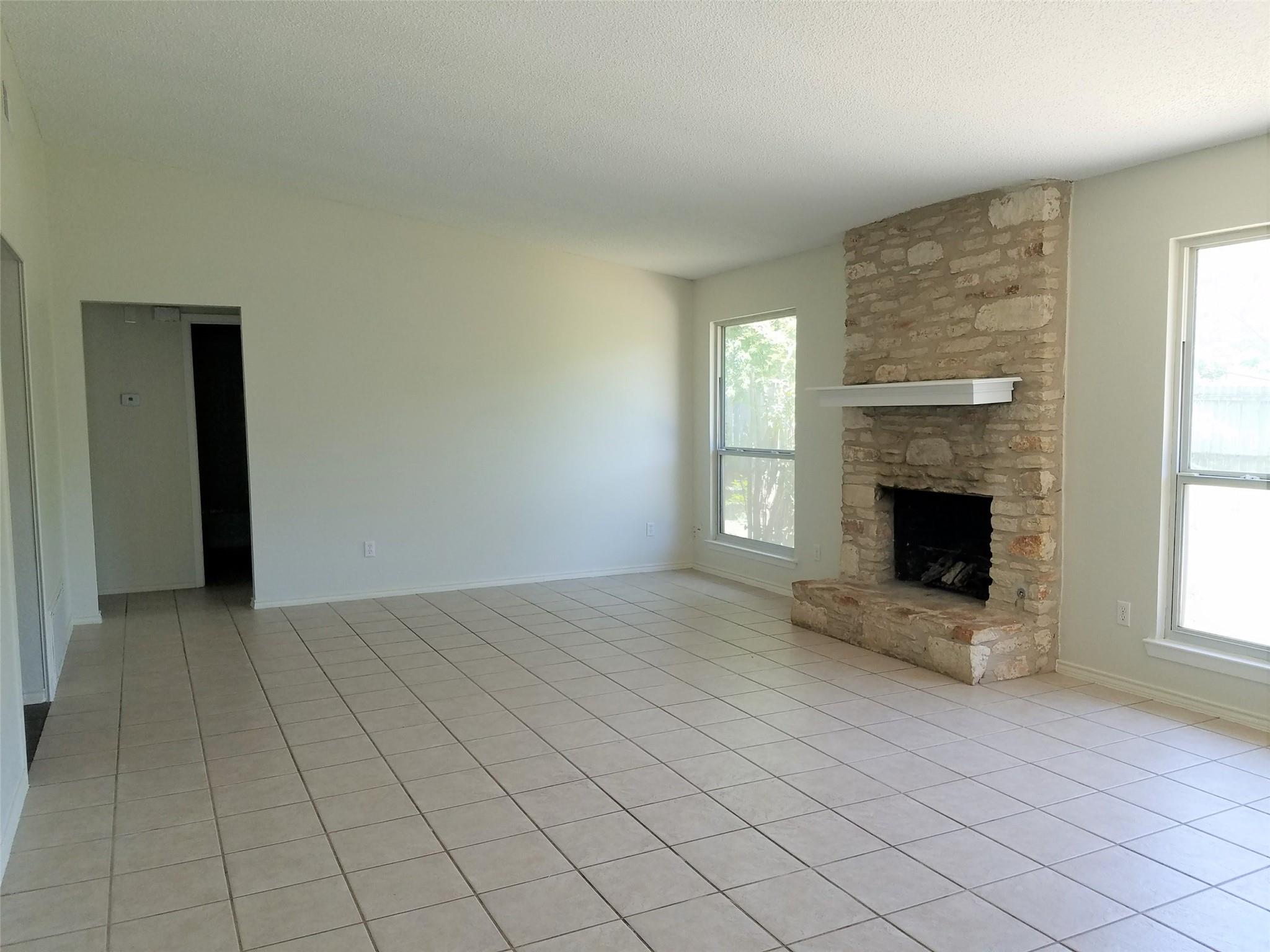3607 Cornerstone St Property Photo 3