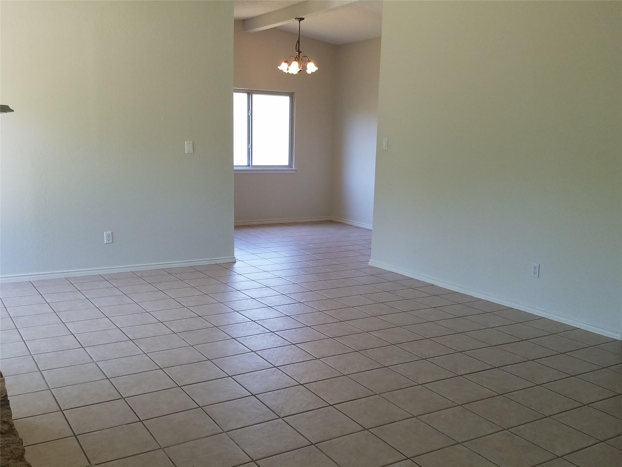 3607 Cornerstone St Property Photo 4