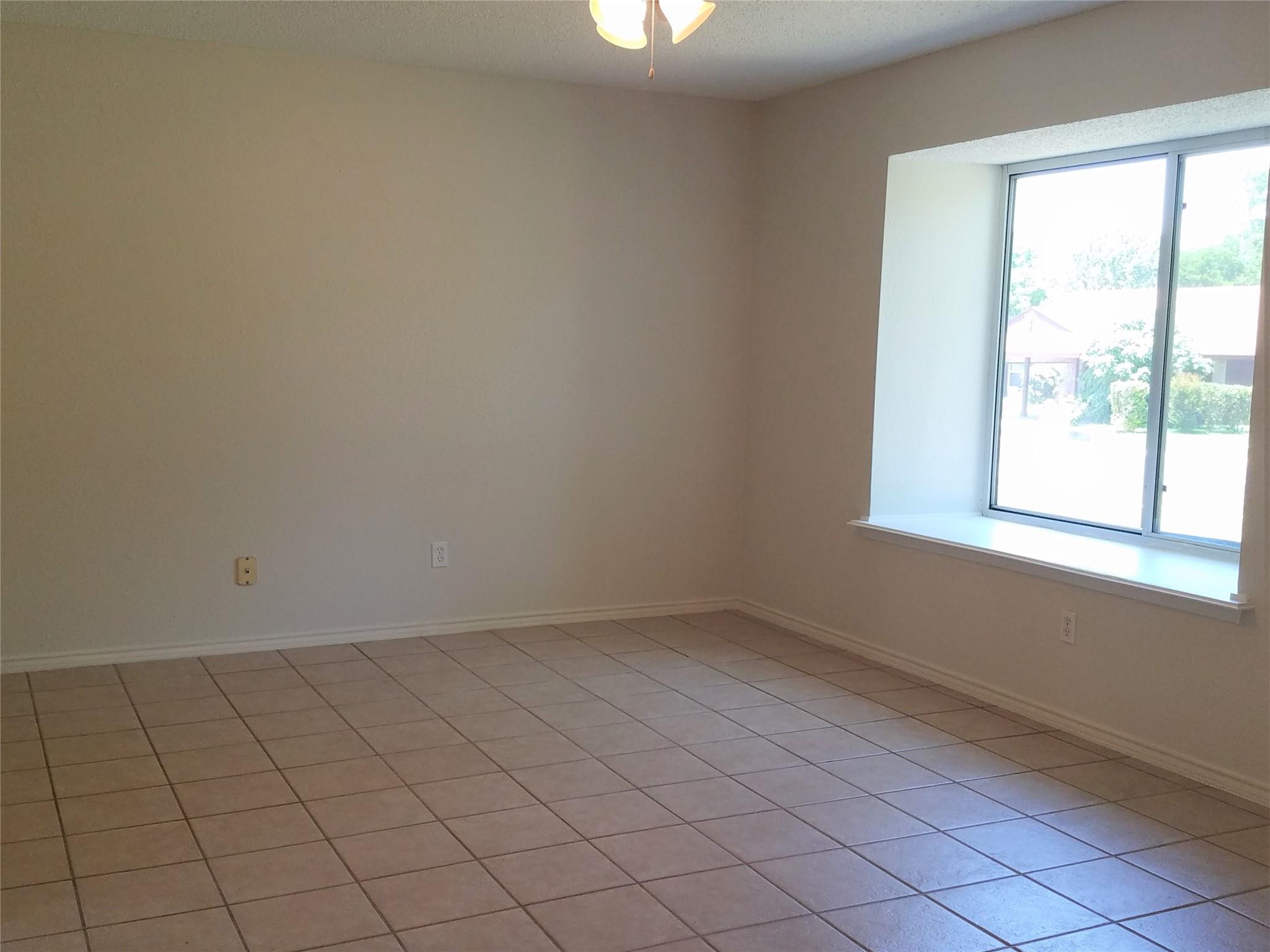 3607 Cornerstone St Property Photo 8