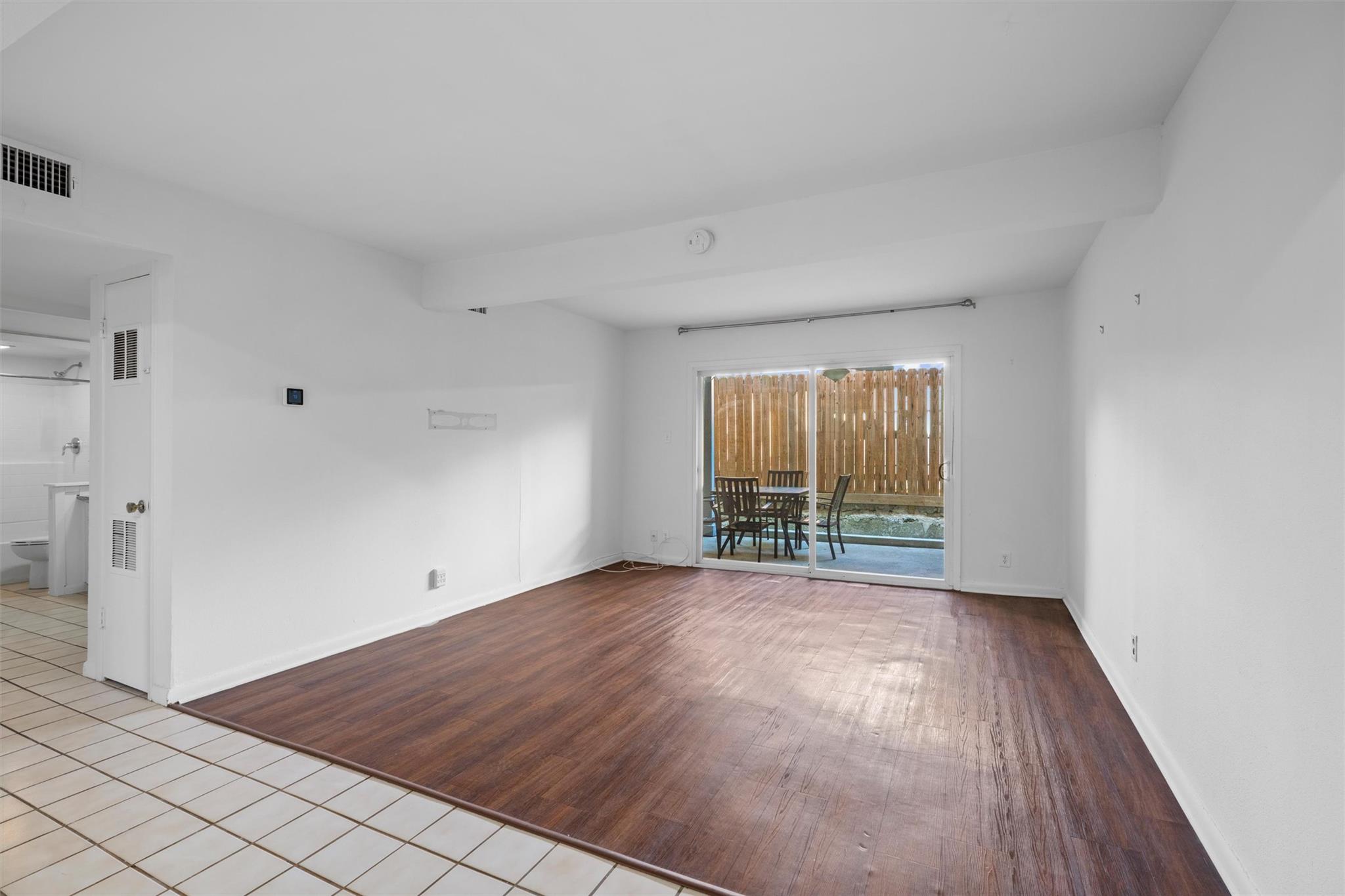 2208 Enfield Rd #10500 Property Photo 10