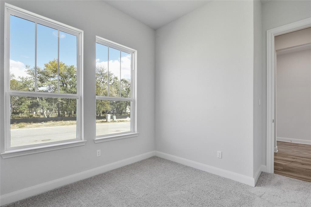 112 Revere Dr Property Photo 14