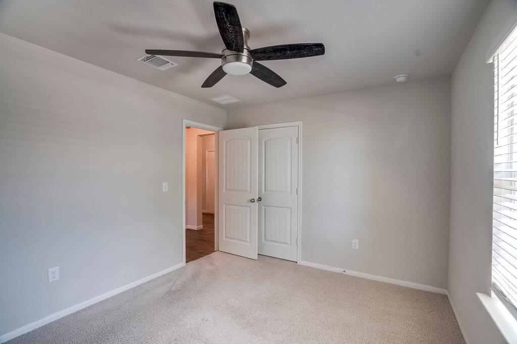 13804 Cantarra Dr Property Photo 9