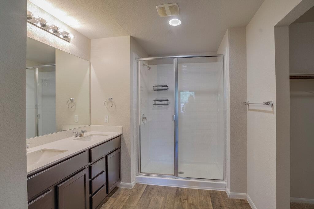 13804 Cantarra Dr Property Photo 18
