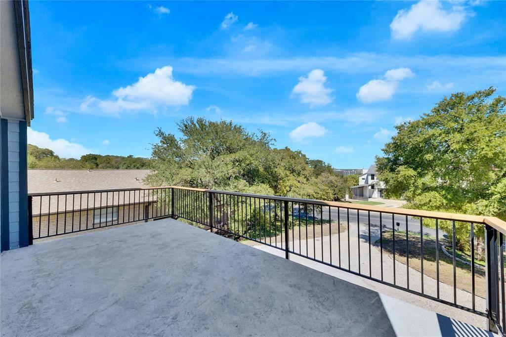 1903 Woodland Ave #b Property Photo 3