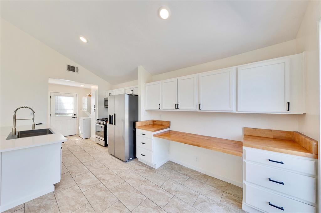 1903 Woodland Ave #b Property Photo 7