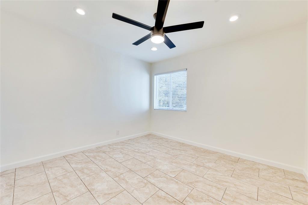 1903 Woodland Ave #b Property Photo 15